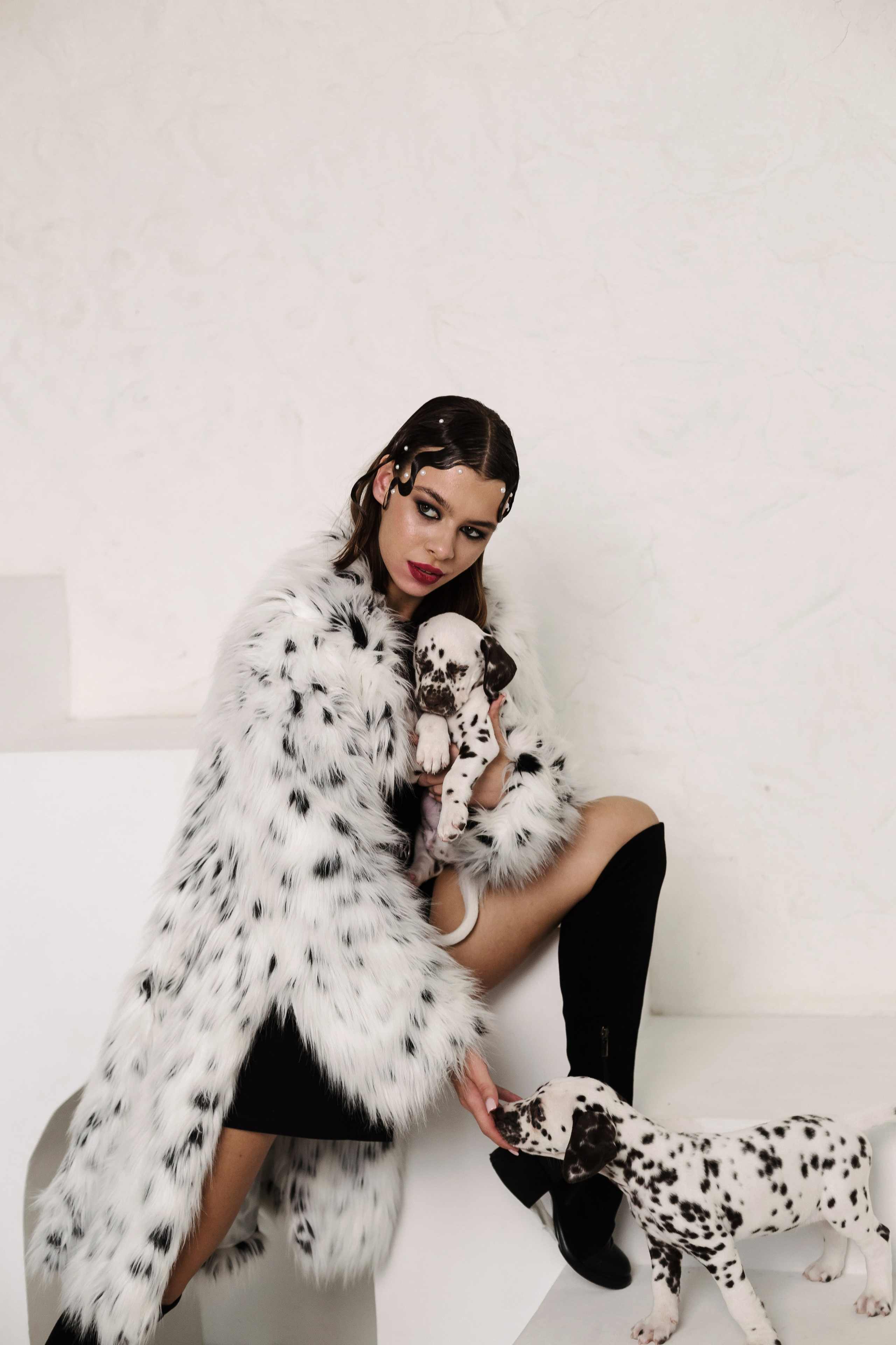 Md:@m_korsunenko Hair: @aleksandrova.hair Org: @creative_photoday Loc: Ark studio | фотостудия СПБ Dogs: vk.com/club2372836