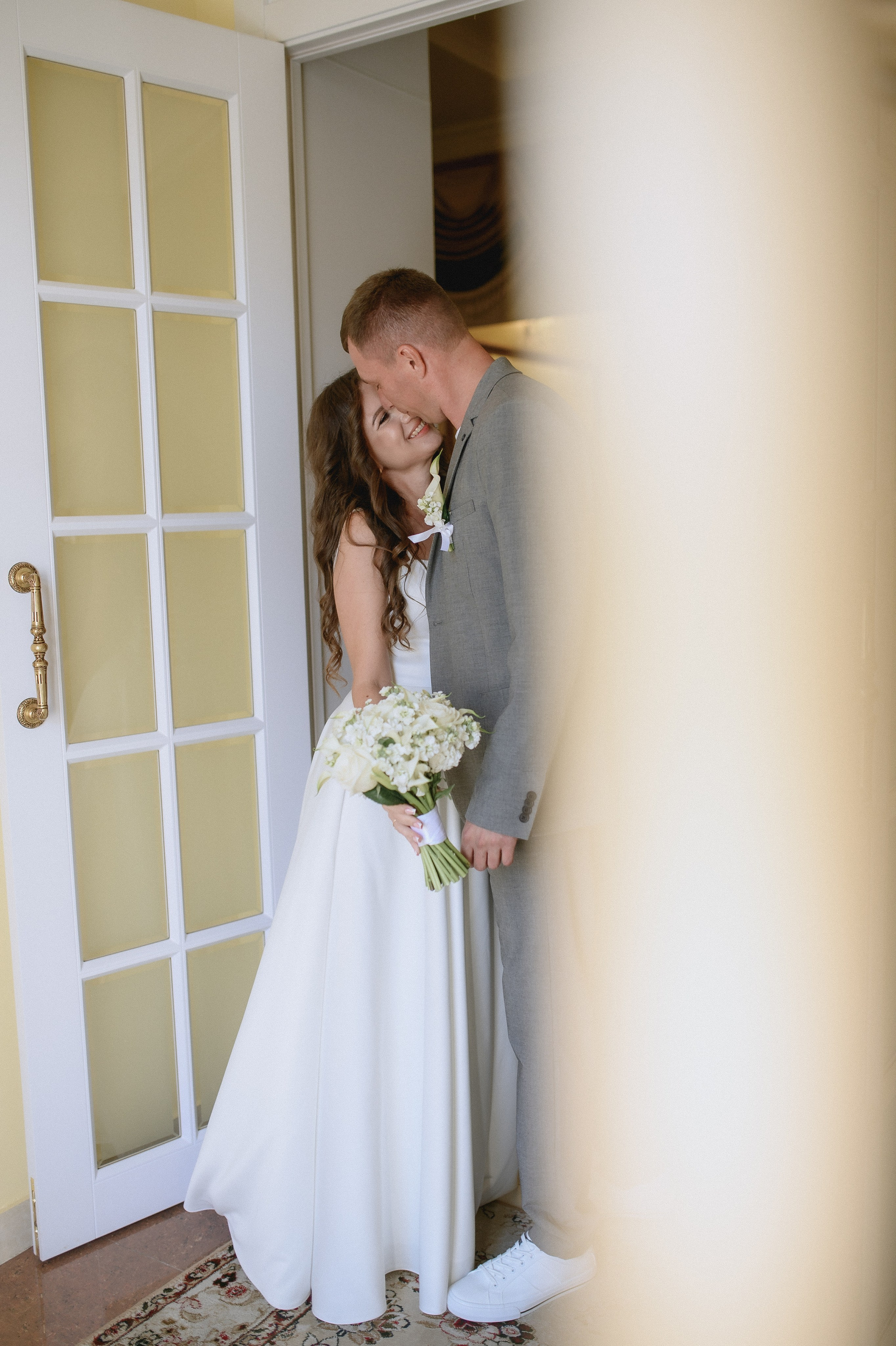 Олеся и Саша. Краснодар. Студия и прогулка. Фотограф Котова Валентина