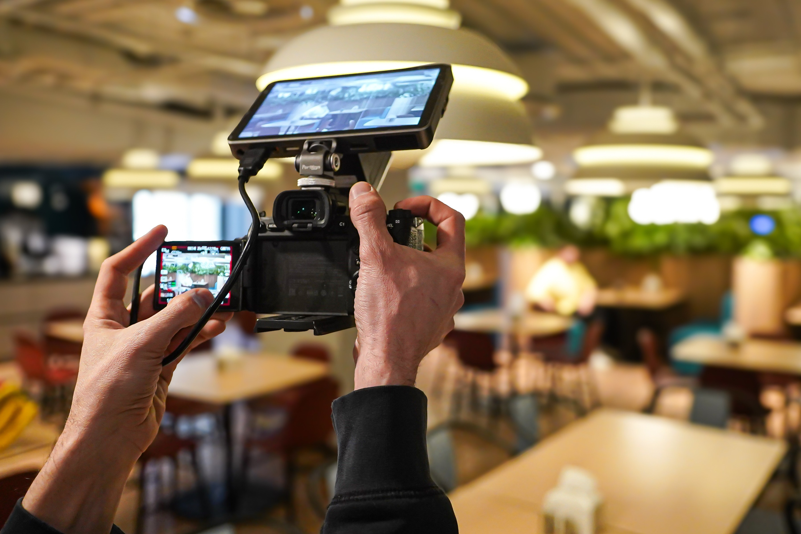 «VK» Бэкстейдж с интервью. Репортажный и портретный фотограф / видеограф (СПБ)