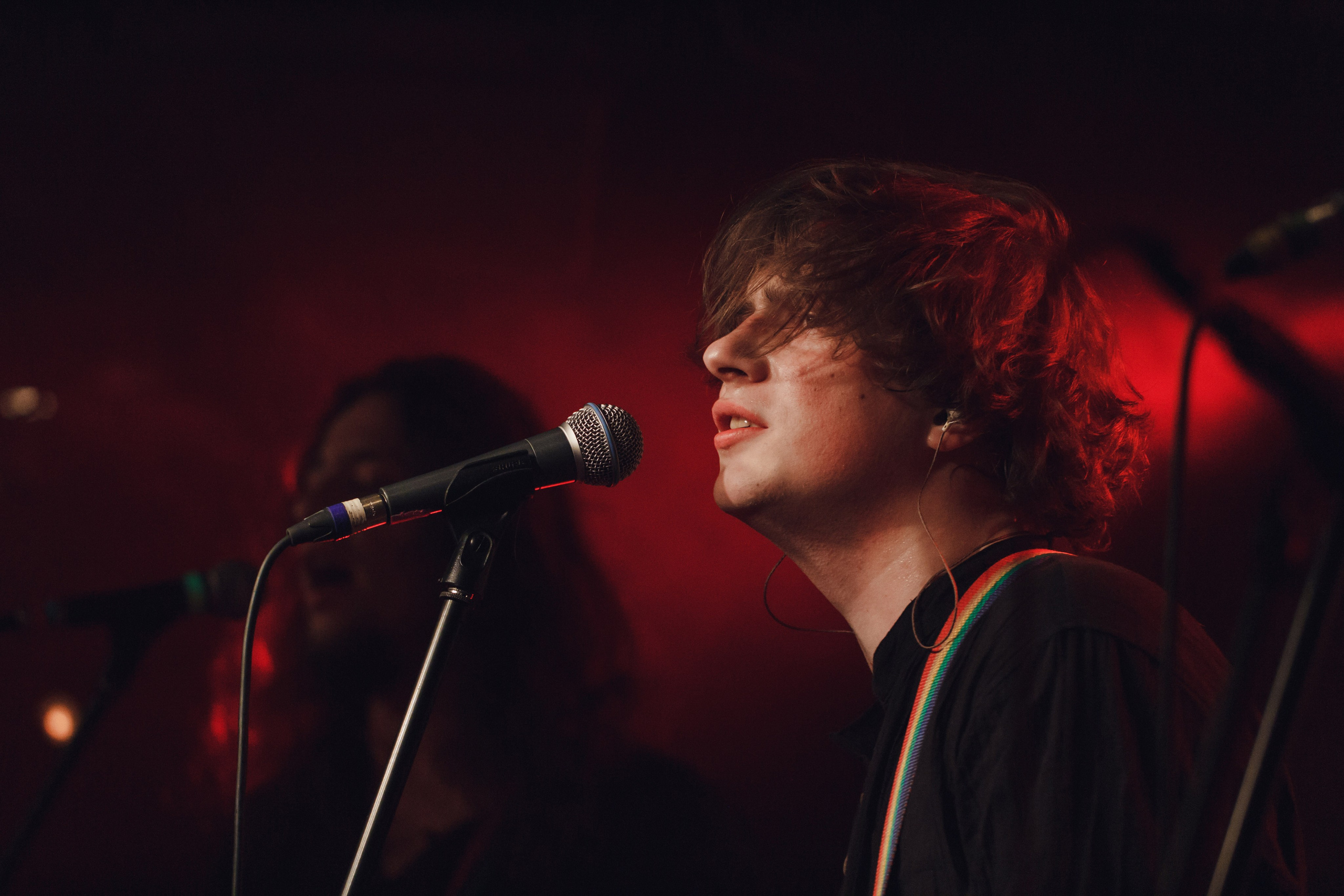 Бонд с кнопкой. Портретный и концертный фотограф в Москве Тугарин Александр