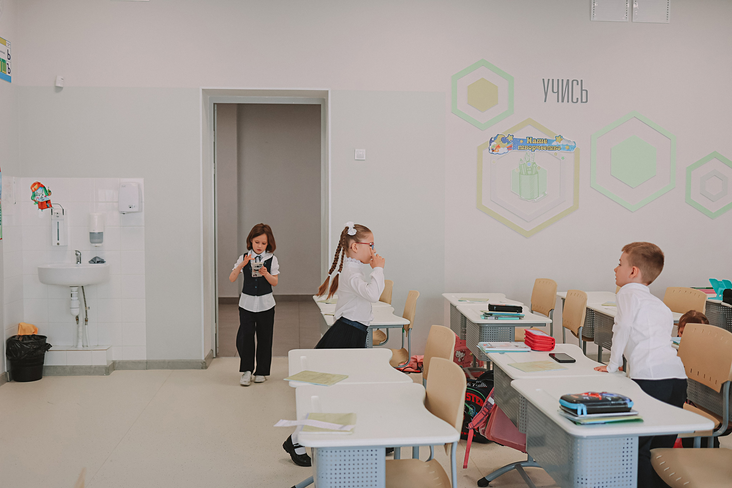 Один день в школе 1 класс. Семейный фотограф Тюмень, фотограф на роды Салмина Мария