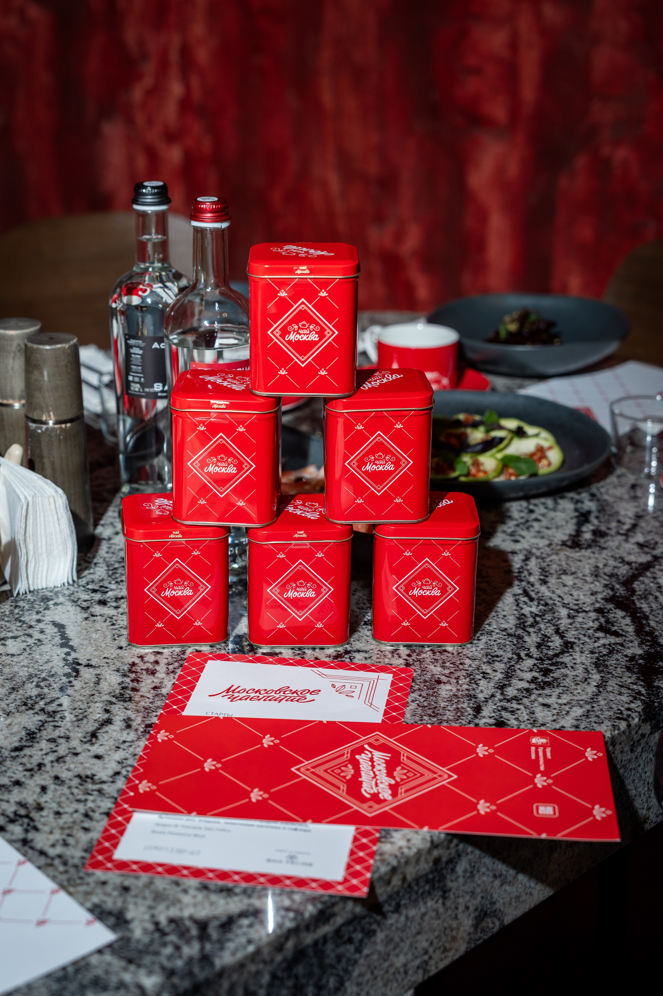 Sapiens Московское чаепитие. Фотограф Никита Комаров