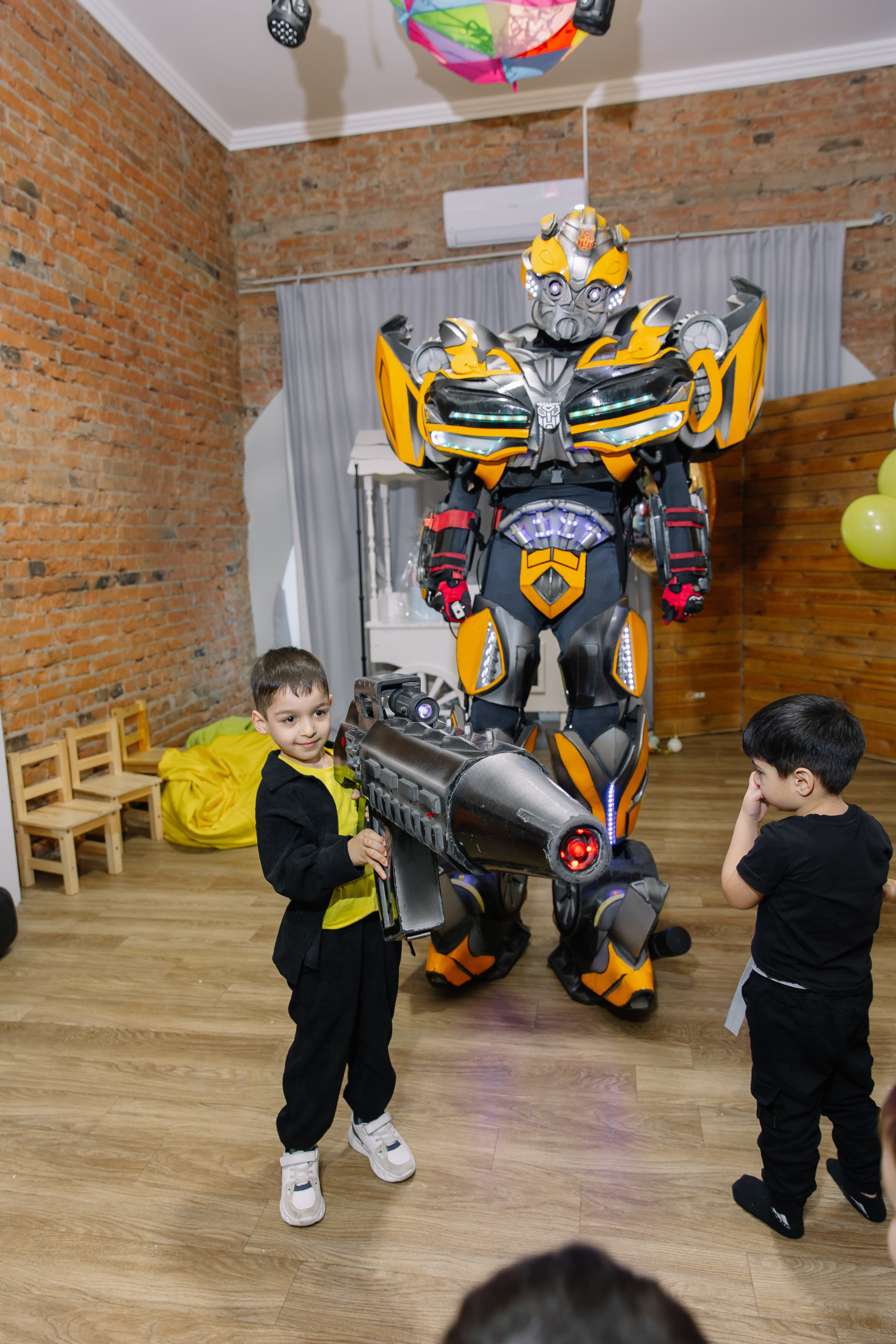 День рождения Эрика и Эмиля 6 лет. Свадебный фотограф в Новосибирске Лидия Александровна