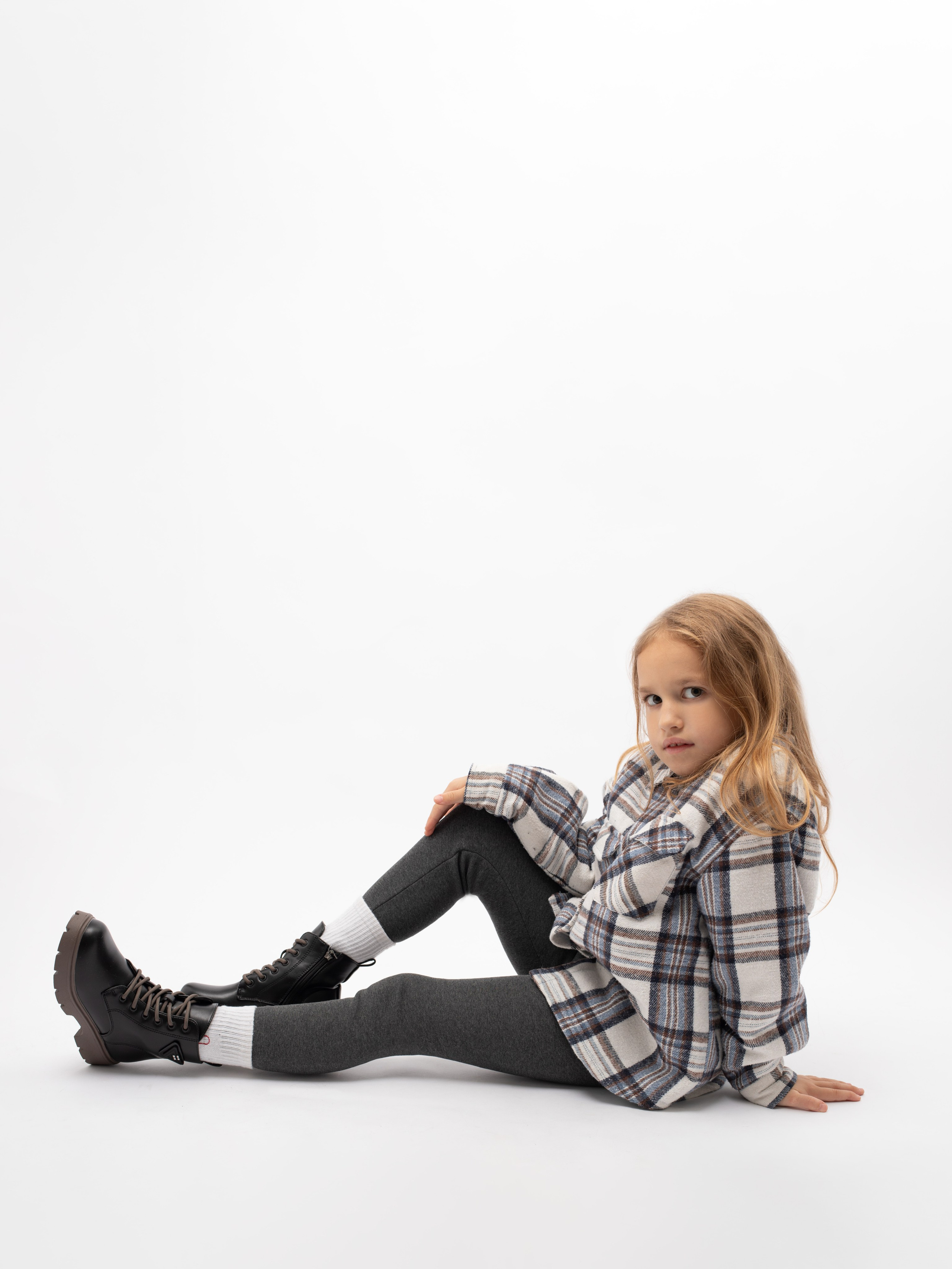 Утепленные лосины. Фотостудия предметной и модельной съёмки для маркетплейсов