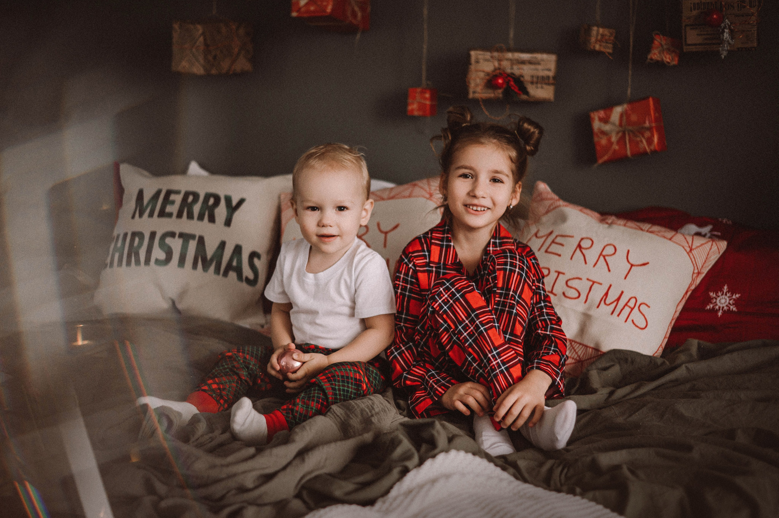 Студийные съемки. Семейный и детский фотограф в Подольске и Москве