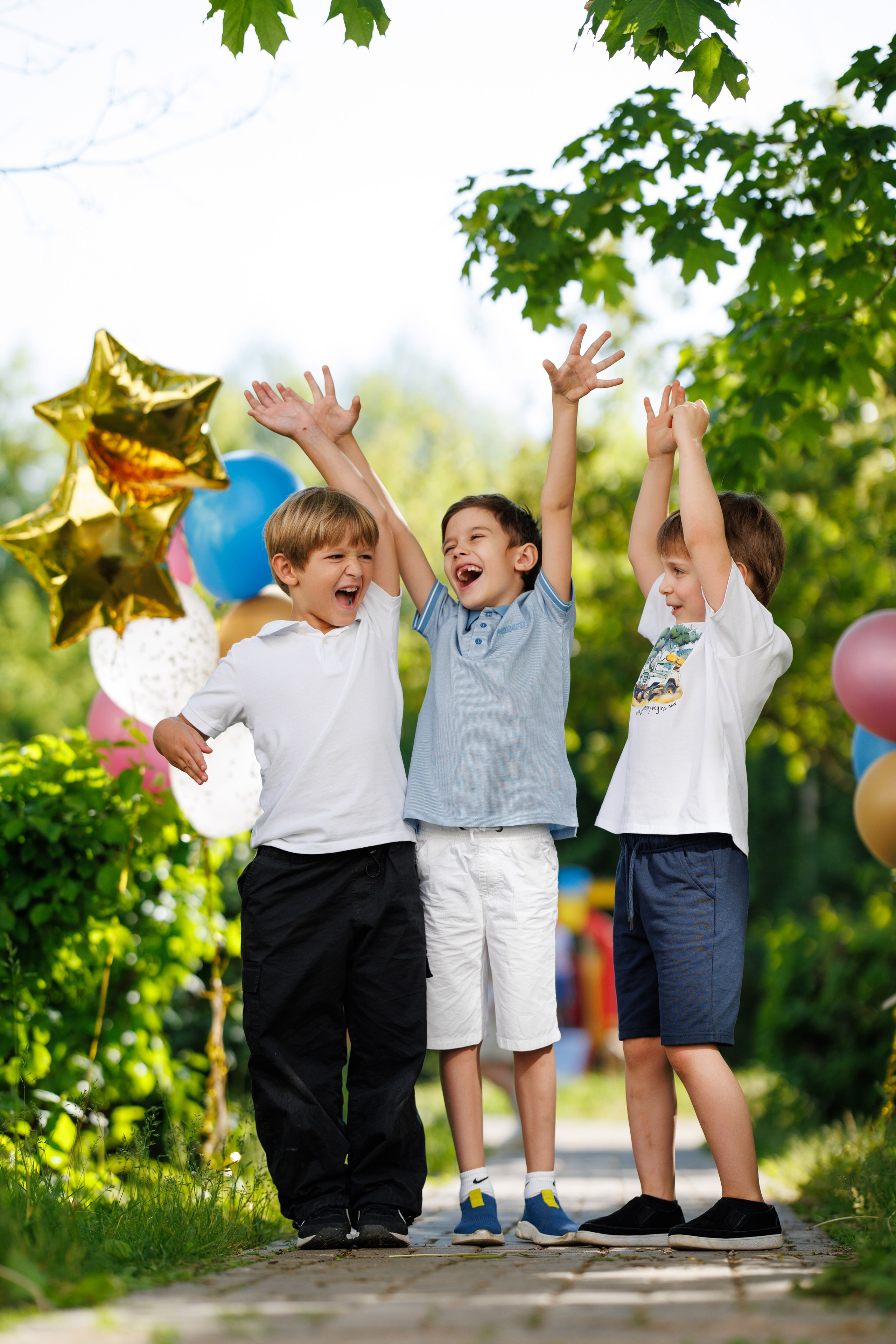Тариф идеальный (1). Выпускные альбомы в Москве FOTOVMESTE