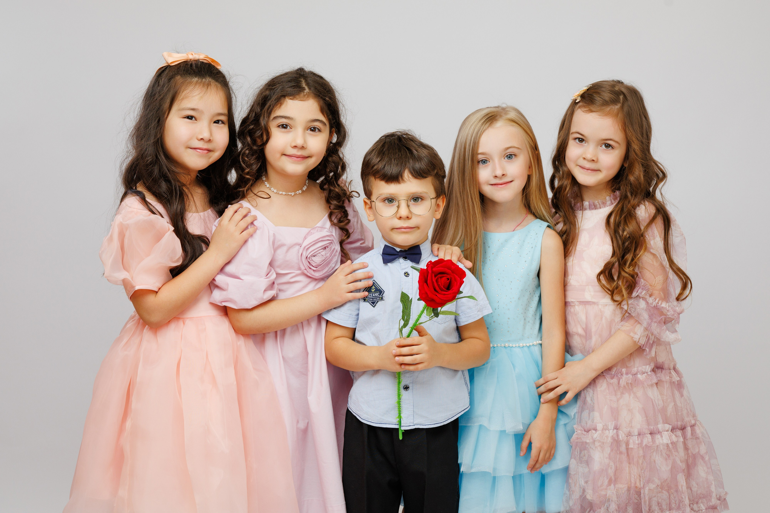 ПОРТРЕТЫ. Выпускные альбомы в Москве FOTOVMESTE