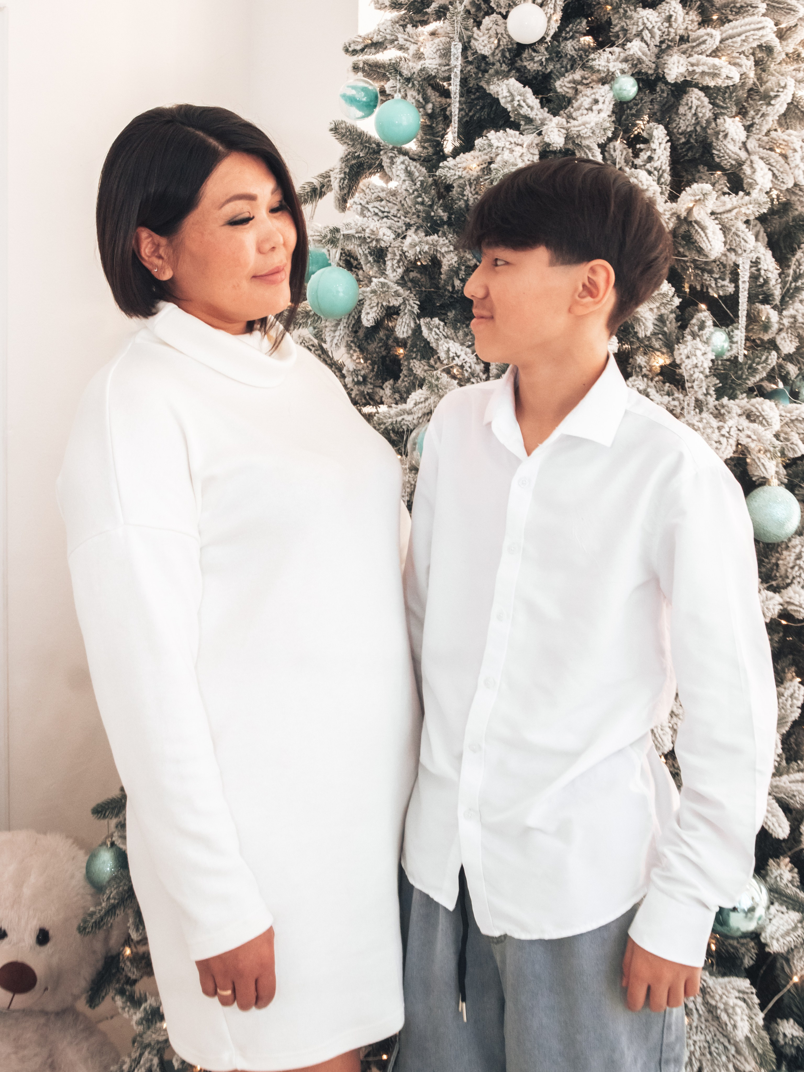 Съёмка прекрасной семьи в зале Лайт. PhotoMeet — Фотограф в Улан-Удэ