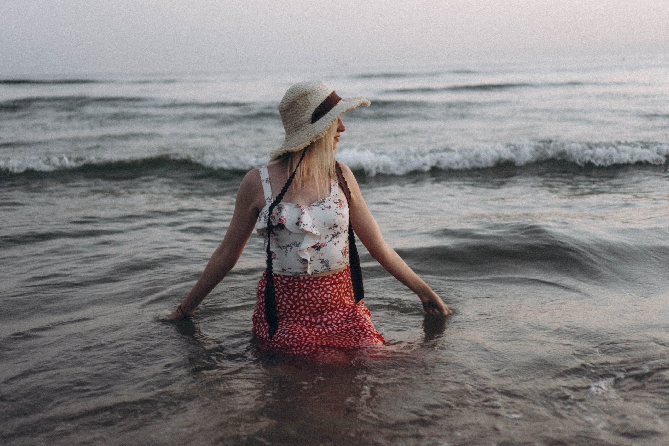 Июльский вечер на берегу черного моря. Профессиональный фотограф, Санкт-Петербург — Виктория Богомолова