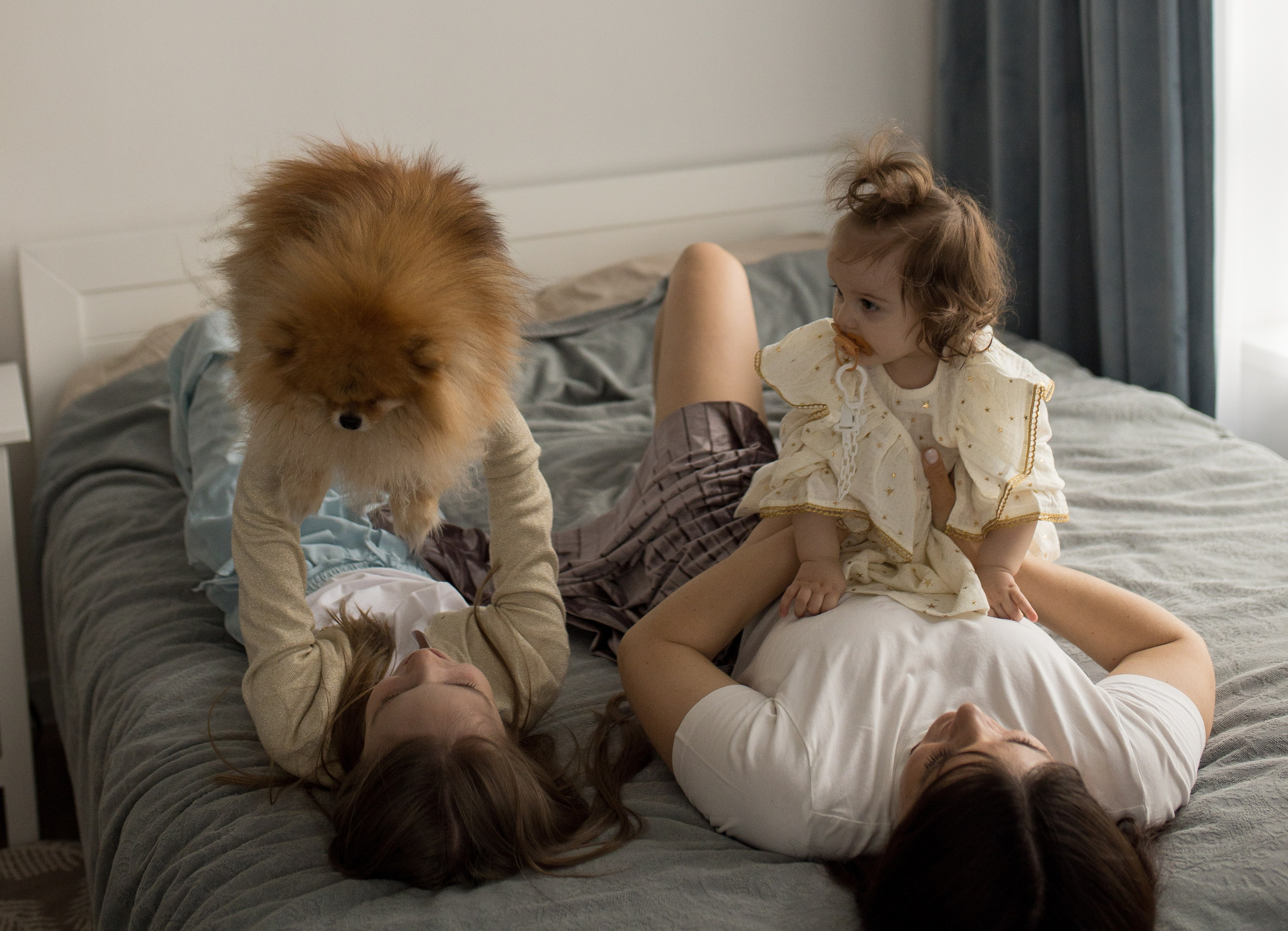 Катя и дочки. Фотограф Москва Лара Чайка