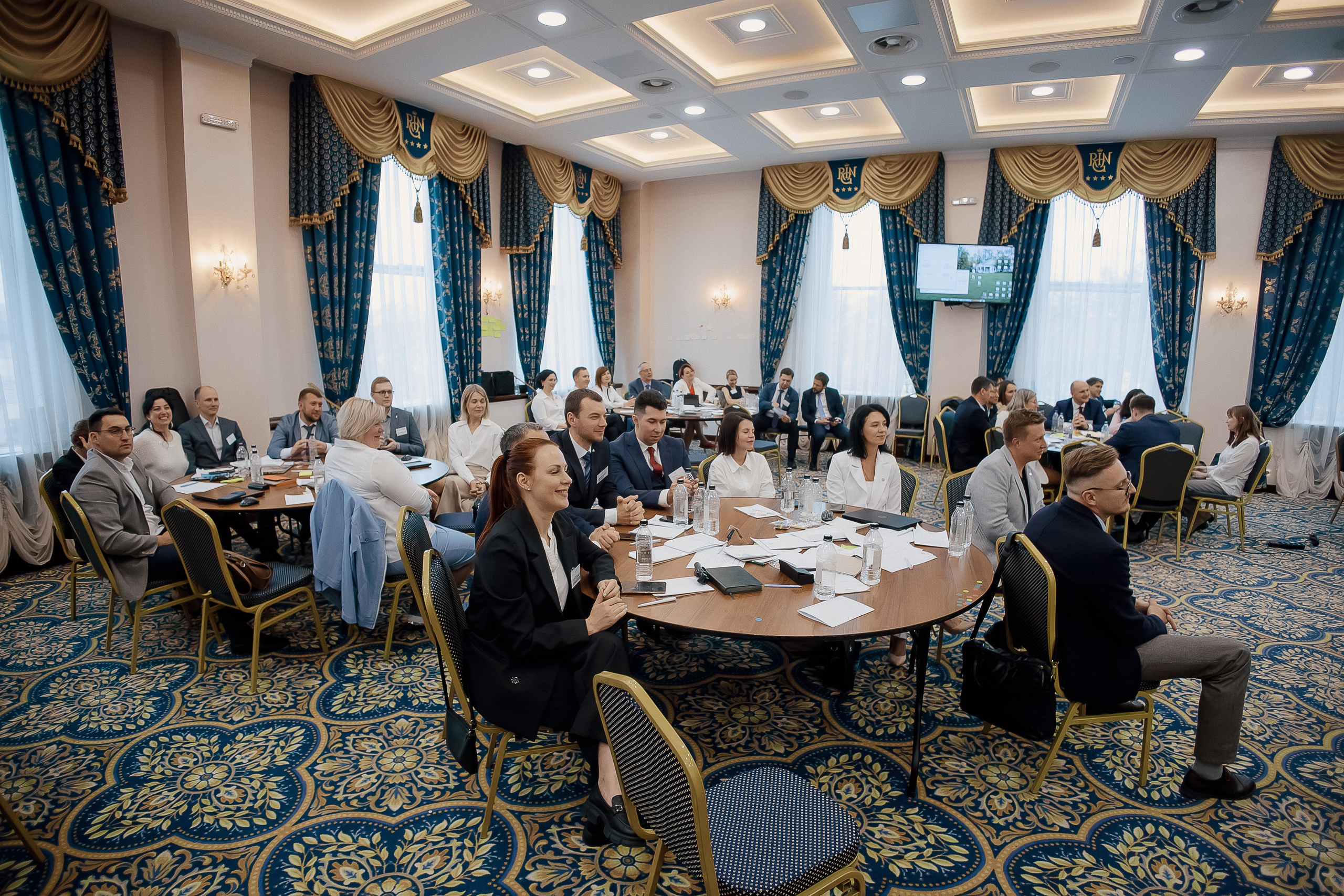 Конференция. Свадебный фотограф