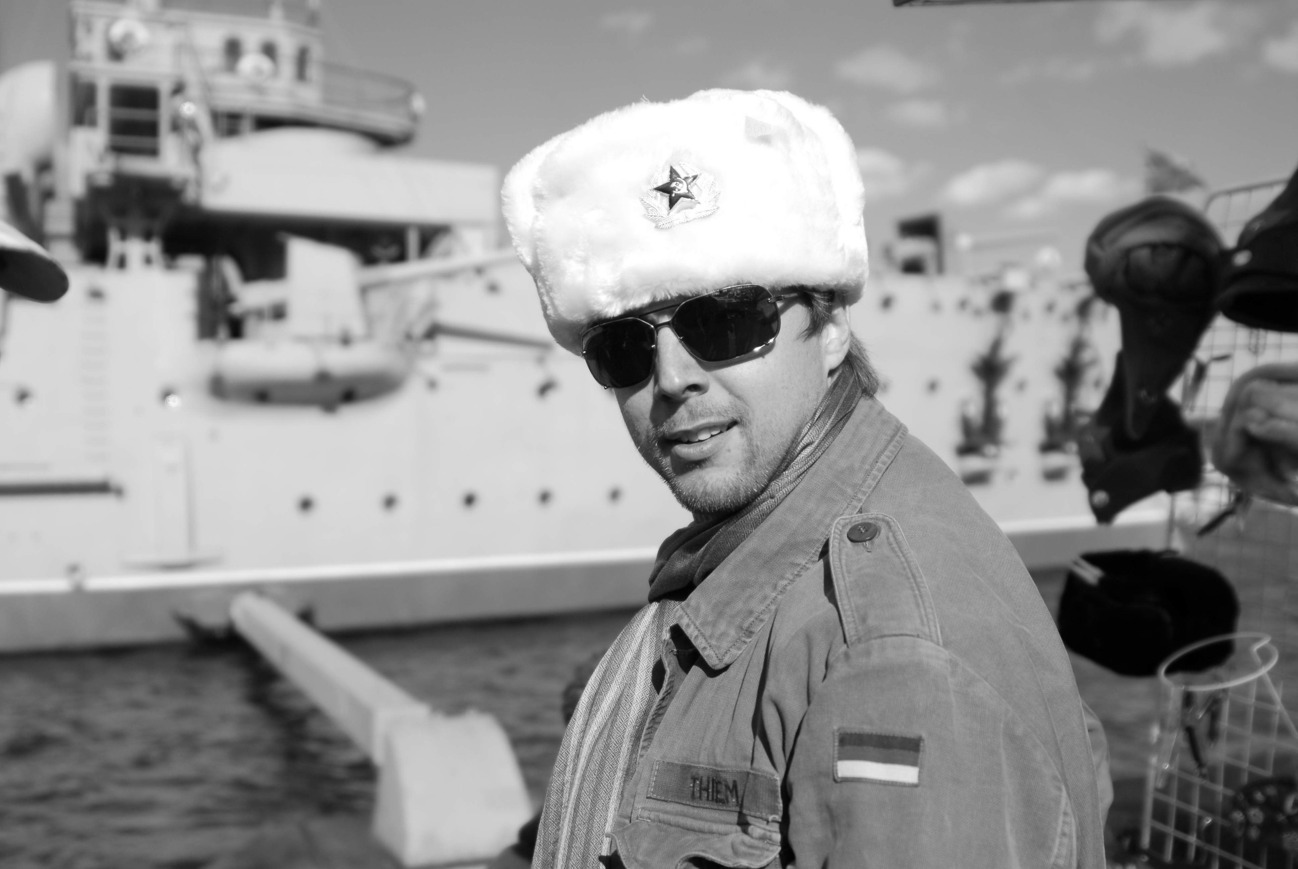 We are the world. Заставка