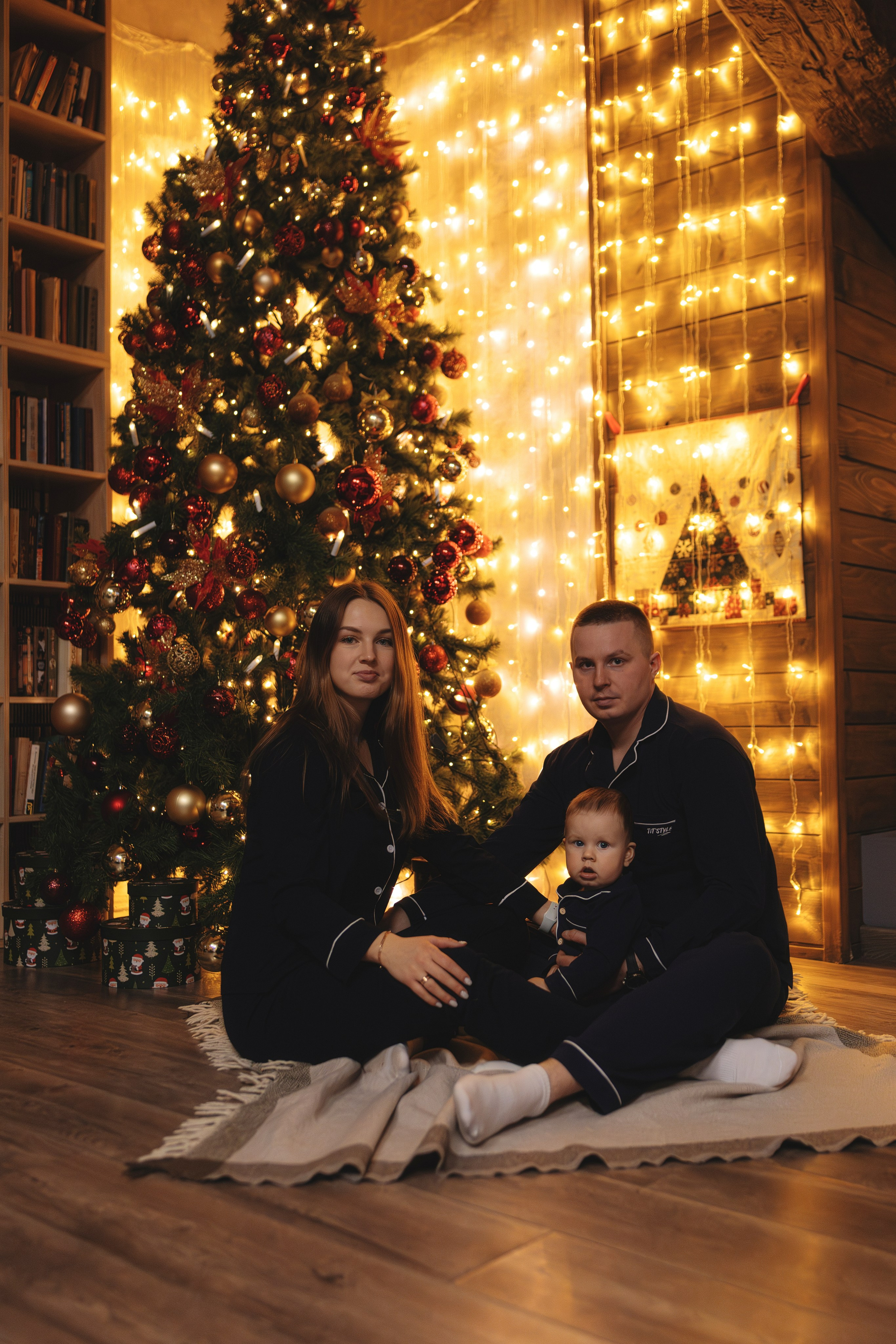 Семейная новогодняя фотосессия в пижамах. Семейный фотограф в Москве 📸