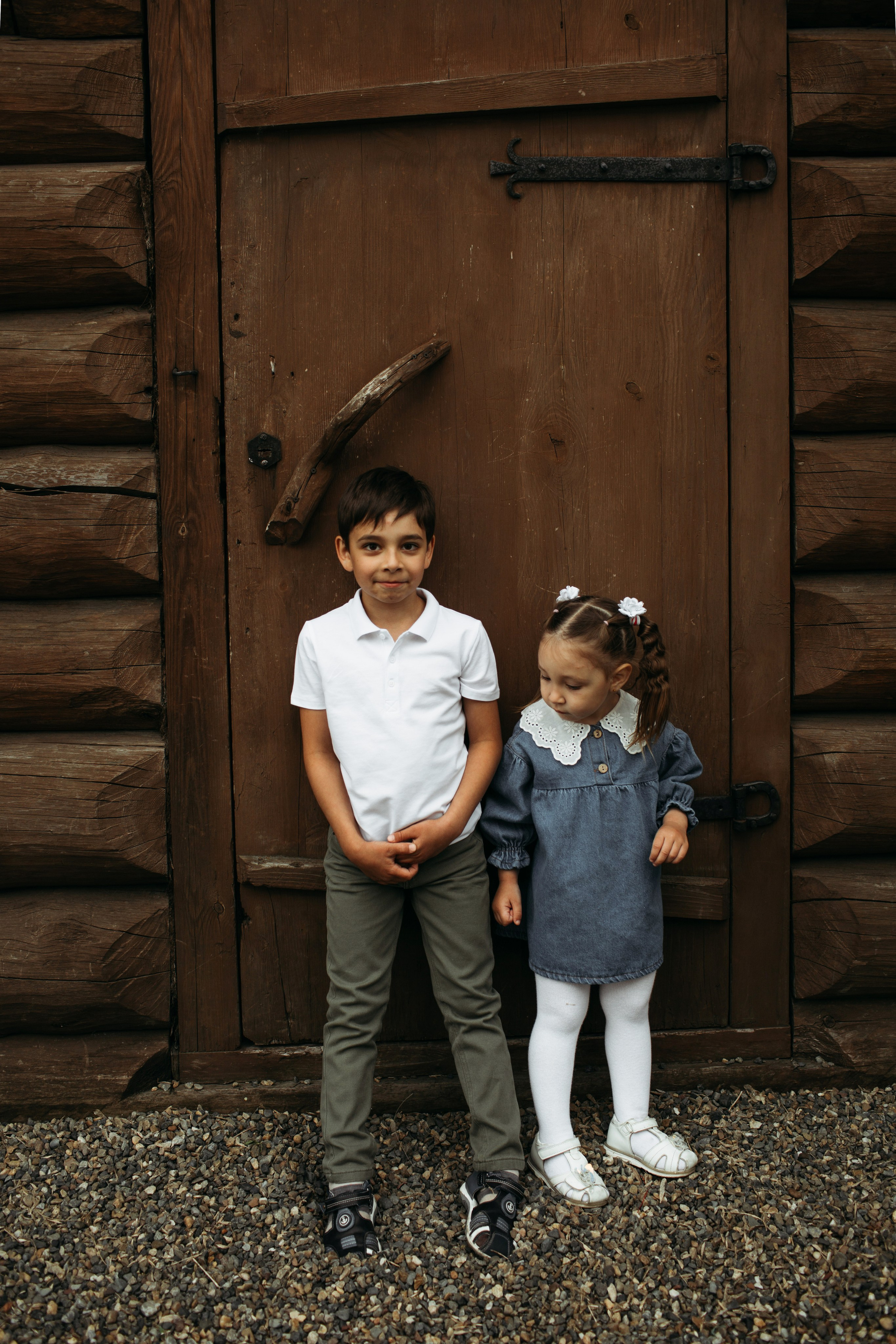 Амина, Малик, Юля, Сахиб. Семейный фотограф Томск