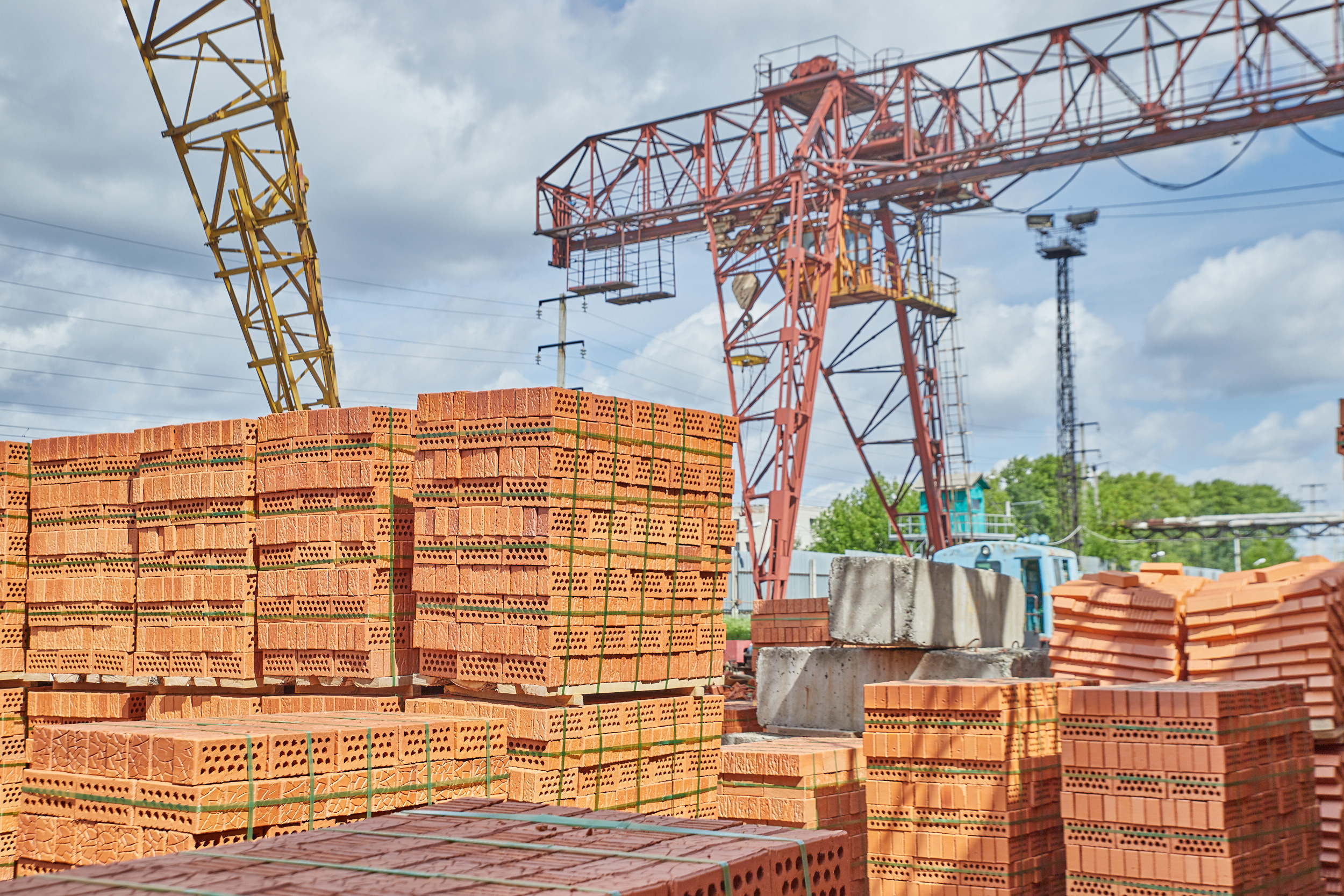 Репортаж с кирпичного производства. Контент для бизнеса в Екатеринбурге Полдень Медиа