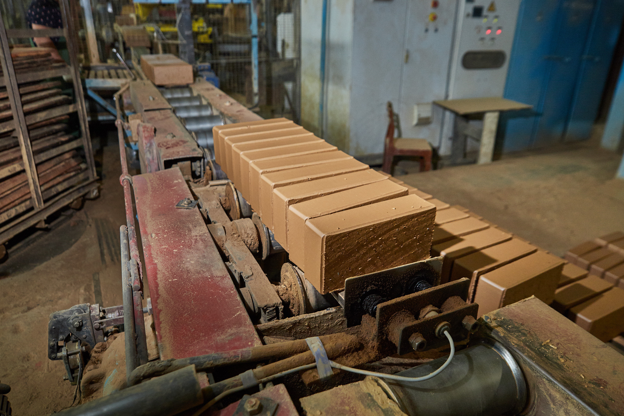 Репортаж с кирпичного производства. Контент для бизнеса в Екатеринбурге Полдень Медиа