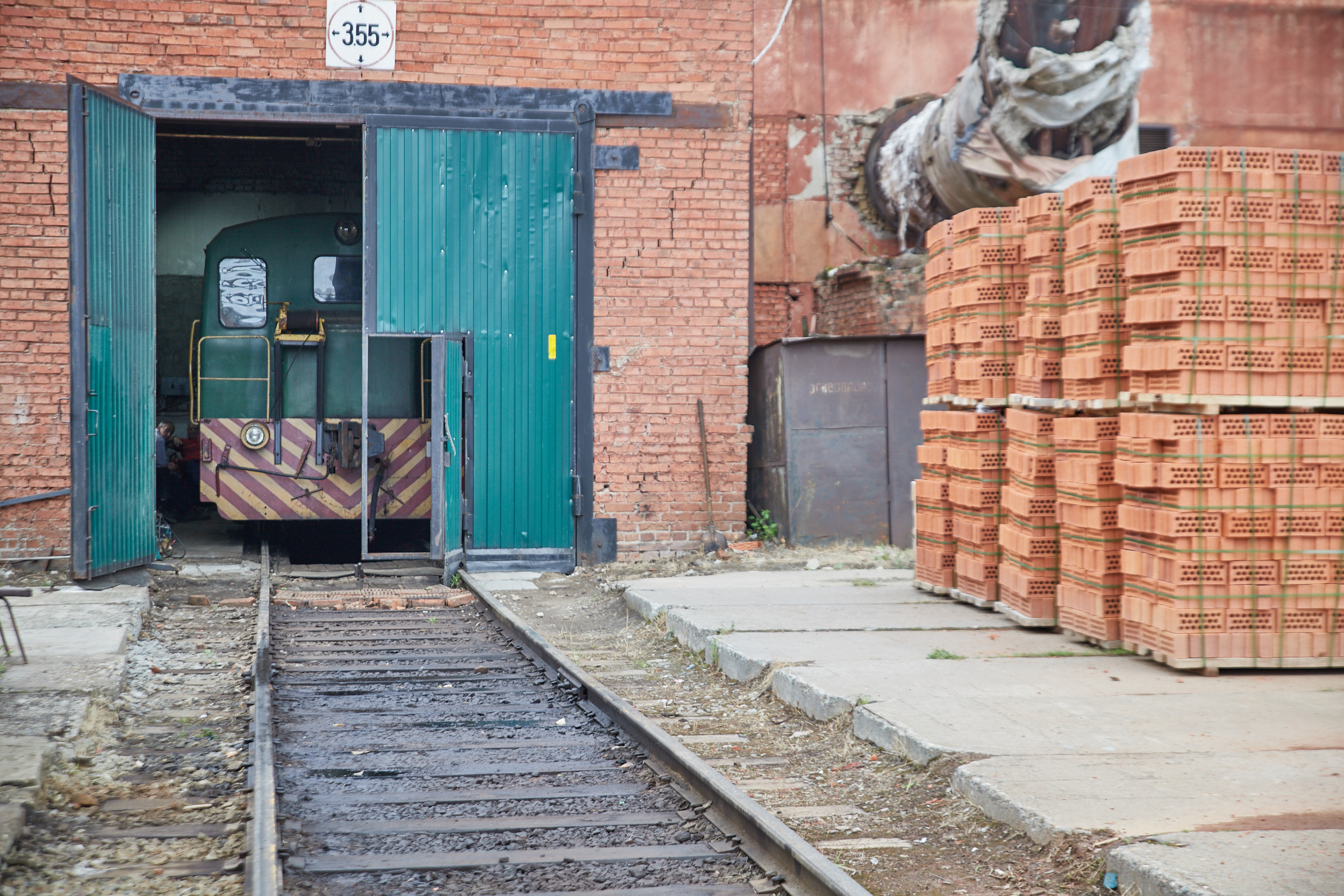 Репортаж с кирпичного производства. Контент для бизнеса в Екатеринбурге Полдень Медиа