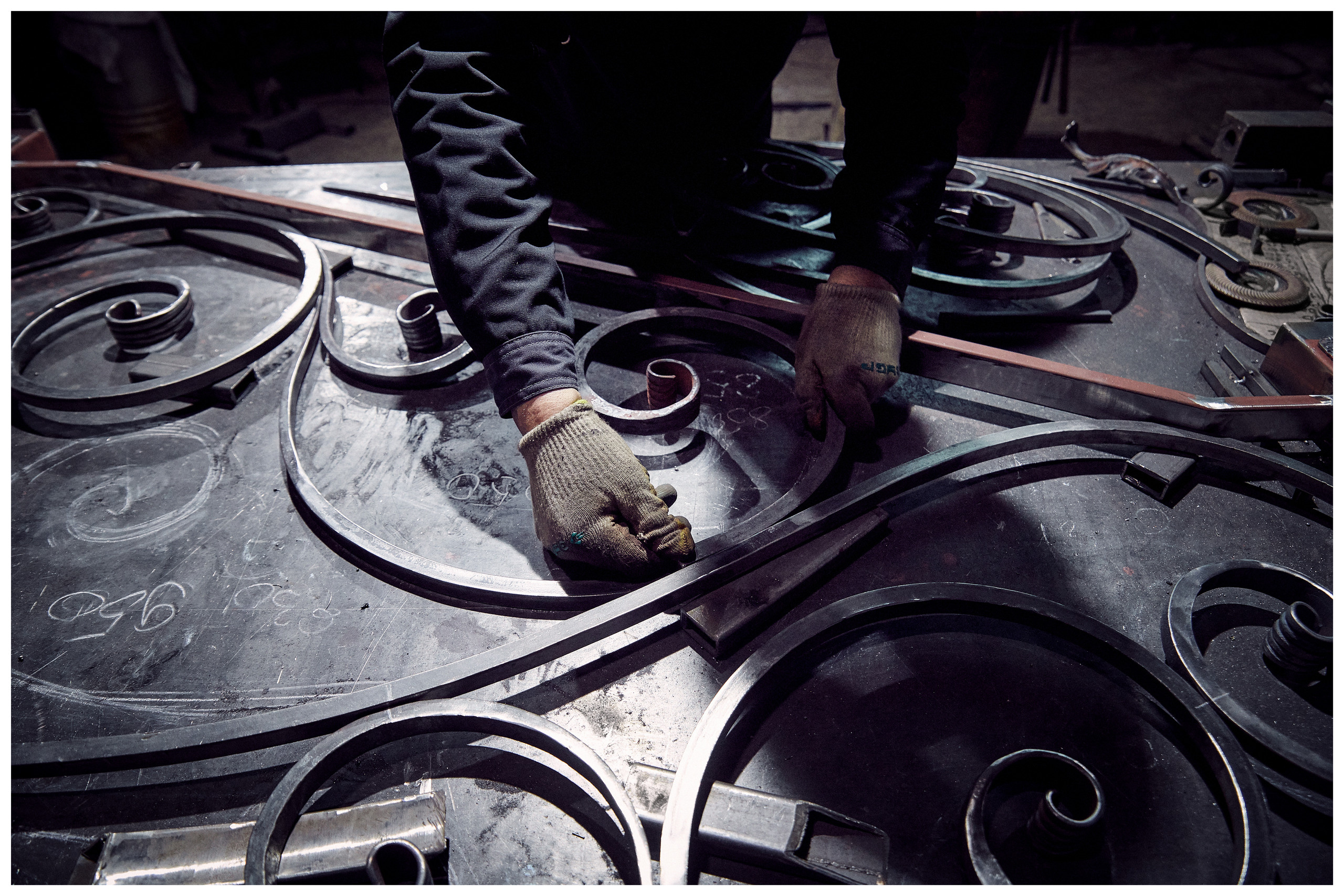 Съемка в кузнице города Качканар. Контент для бизнеса в Екатеринбурге Полдень Медиа