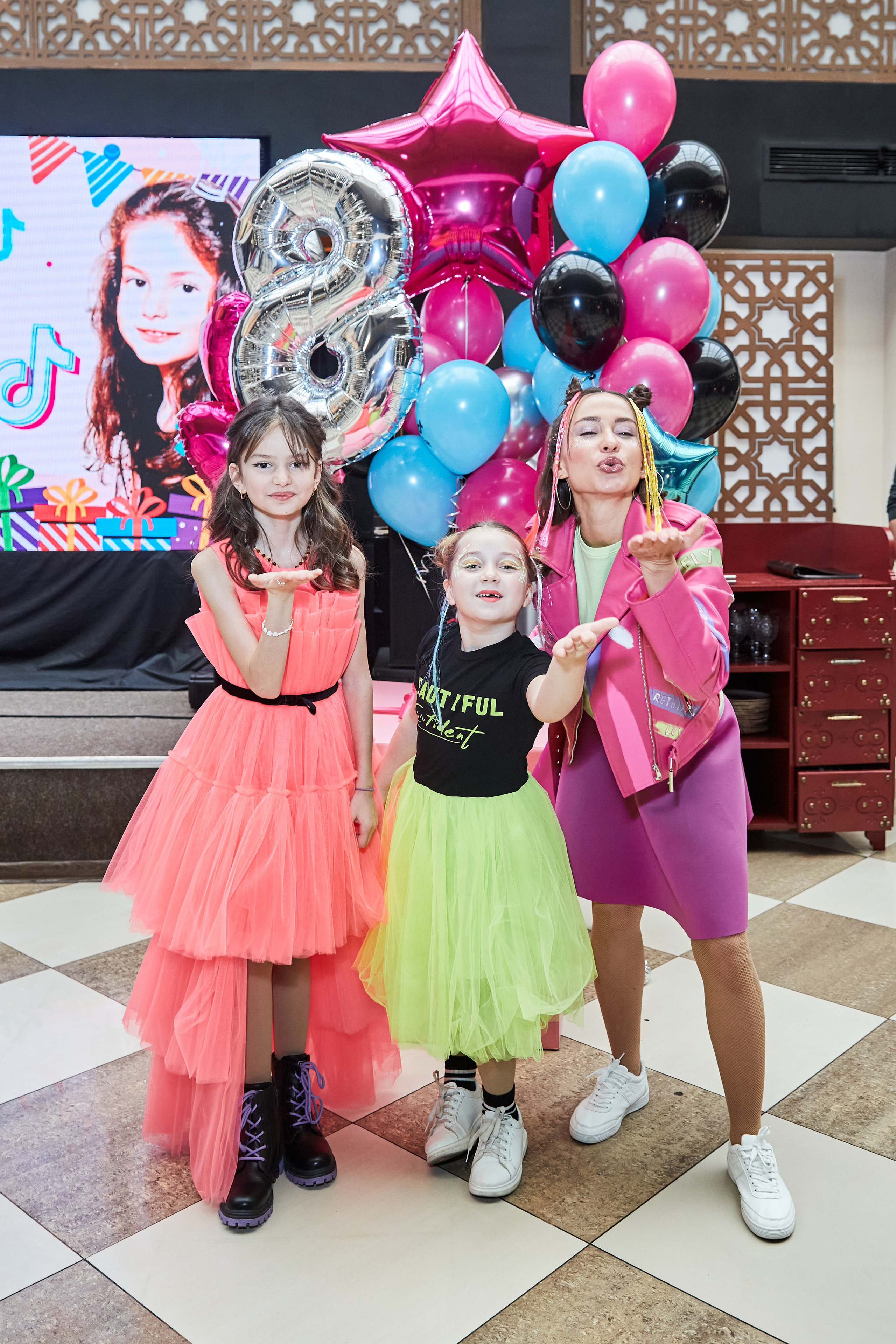 Большой День рождения девочки. Budanovaphoto.ru