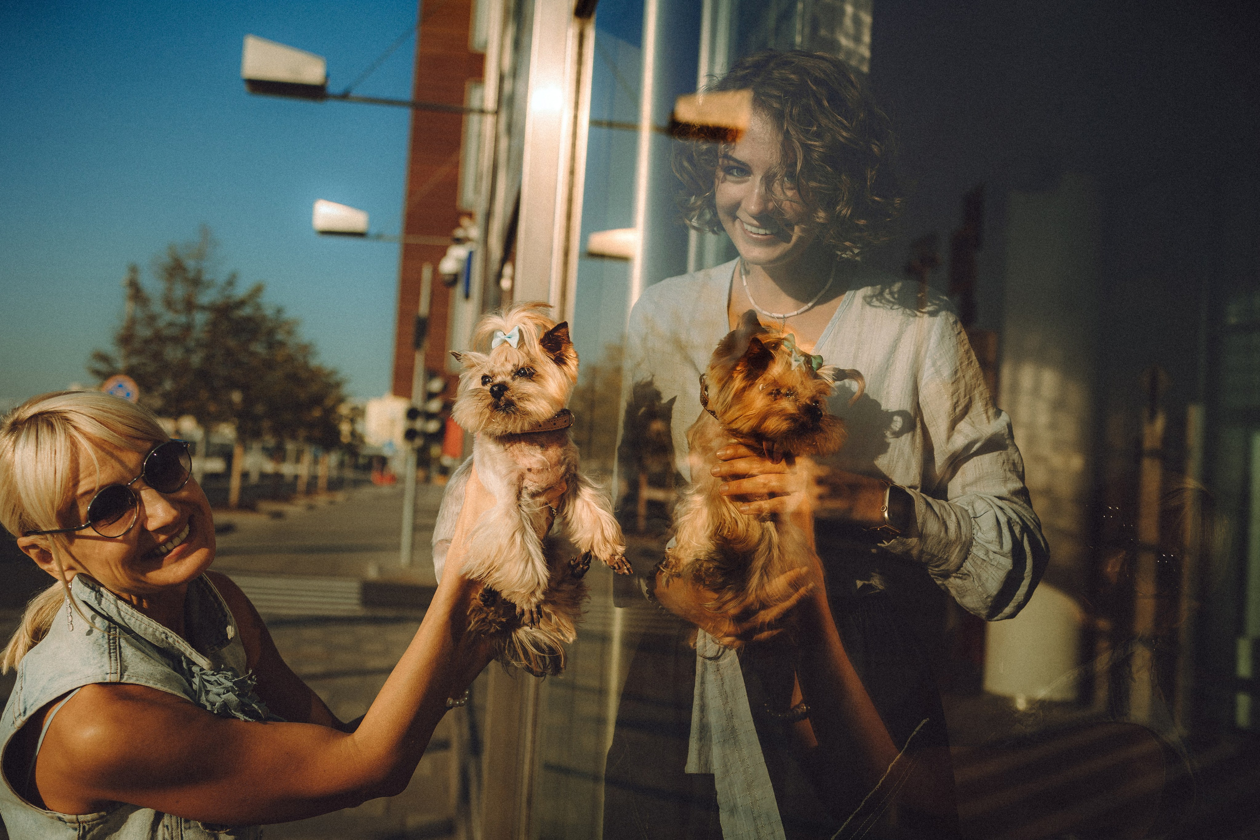 Дженни, Оливия и их семья