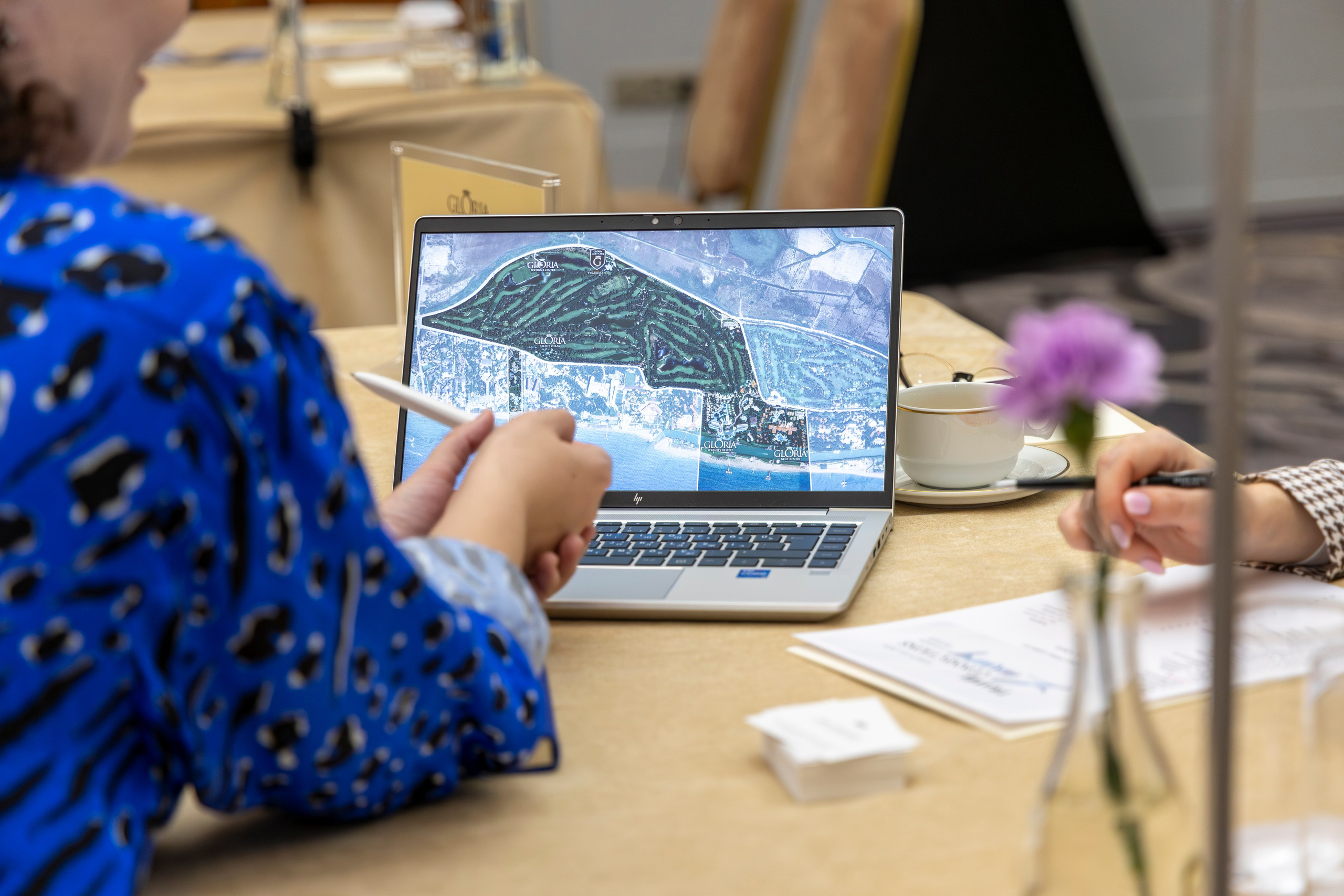 Онлайн‑галерея MICE‑мероприятий: бизнес‑встречи и путешествия в фокусе объектива. Андрей Головин | Фотограф в Санкт‑Петербурге Репортаж, реклама, персональная съёмка