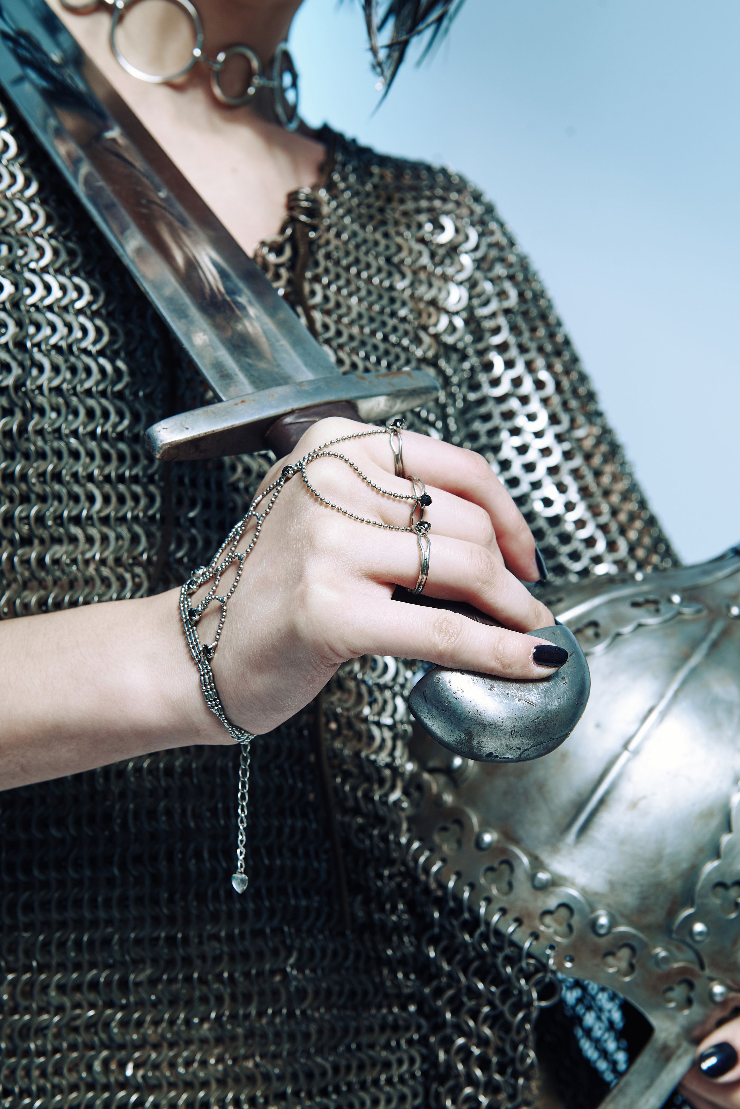 Love in metal. Z H U R A V L E V