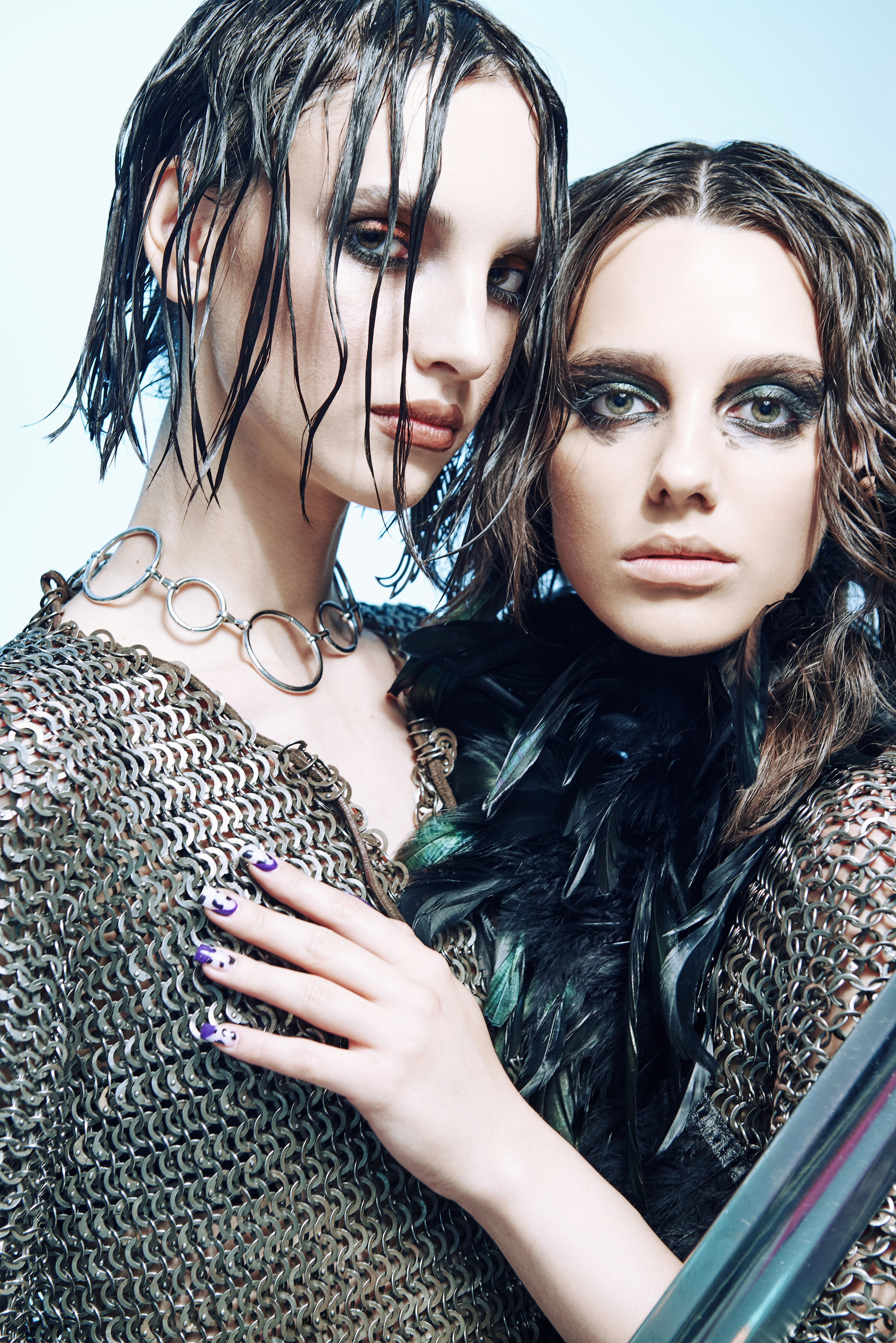 Love in metal. Z H U R A V L E V