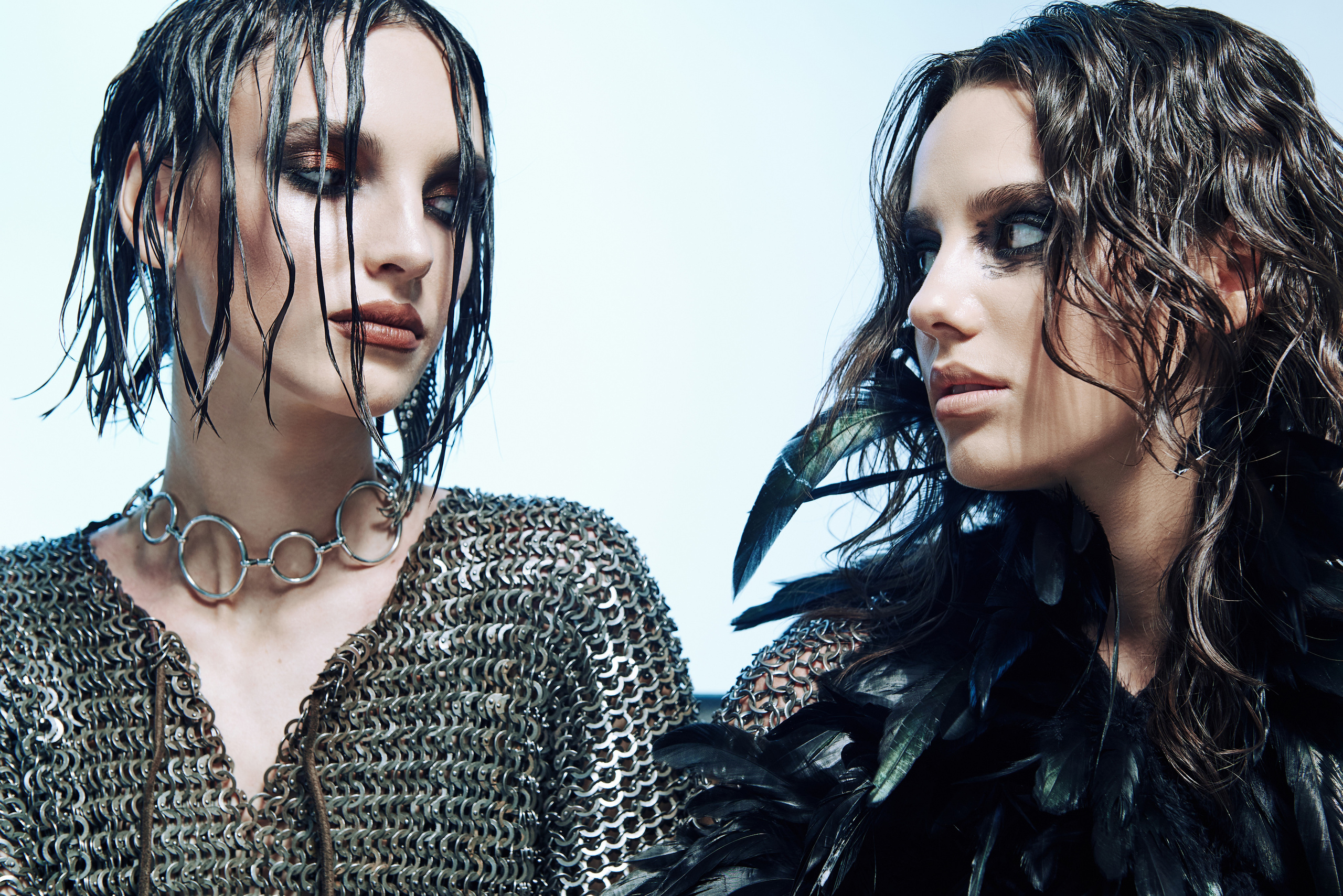 Love in metal. Z H U R A V L E V