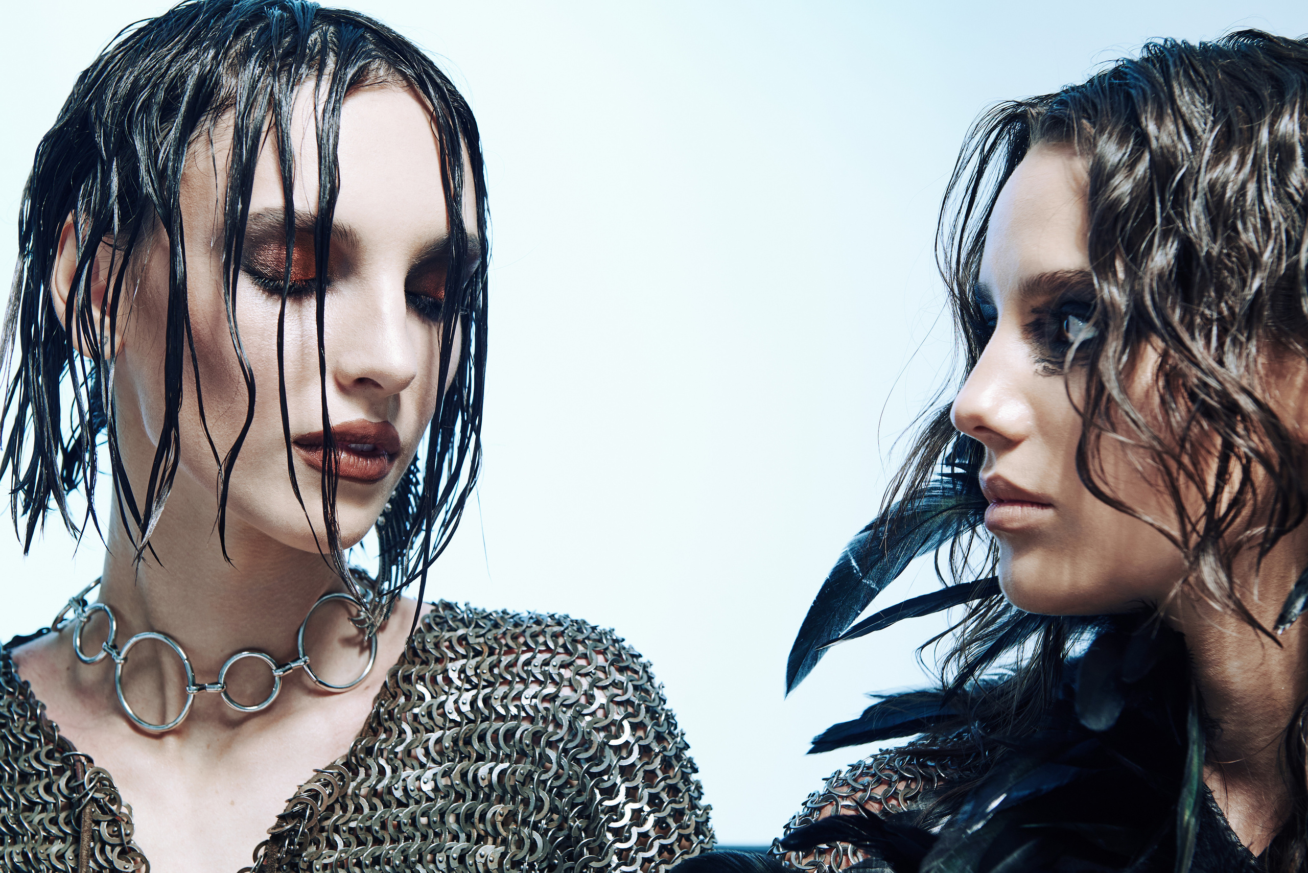 Love in metal. Z H U R A V L E V