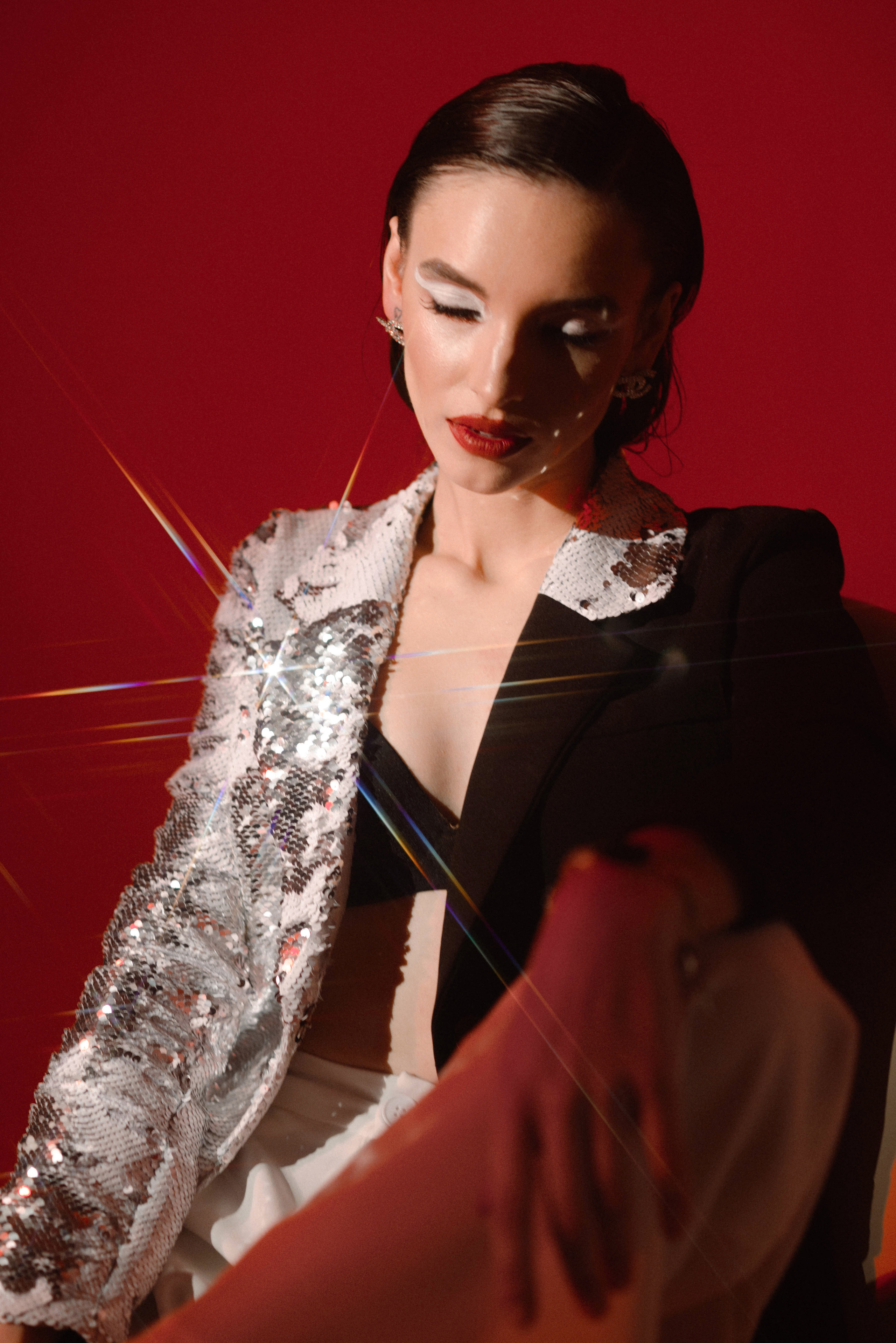 Дарья. Z H U R A V L E V