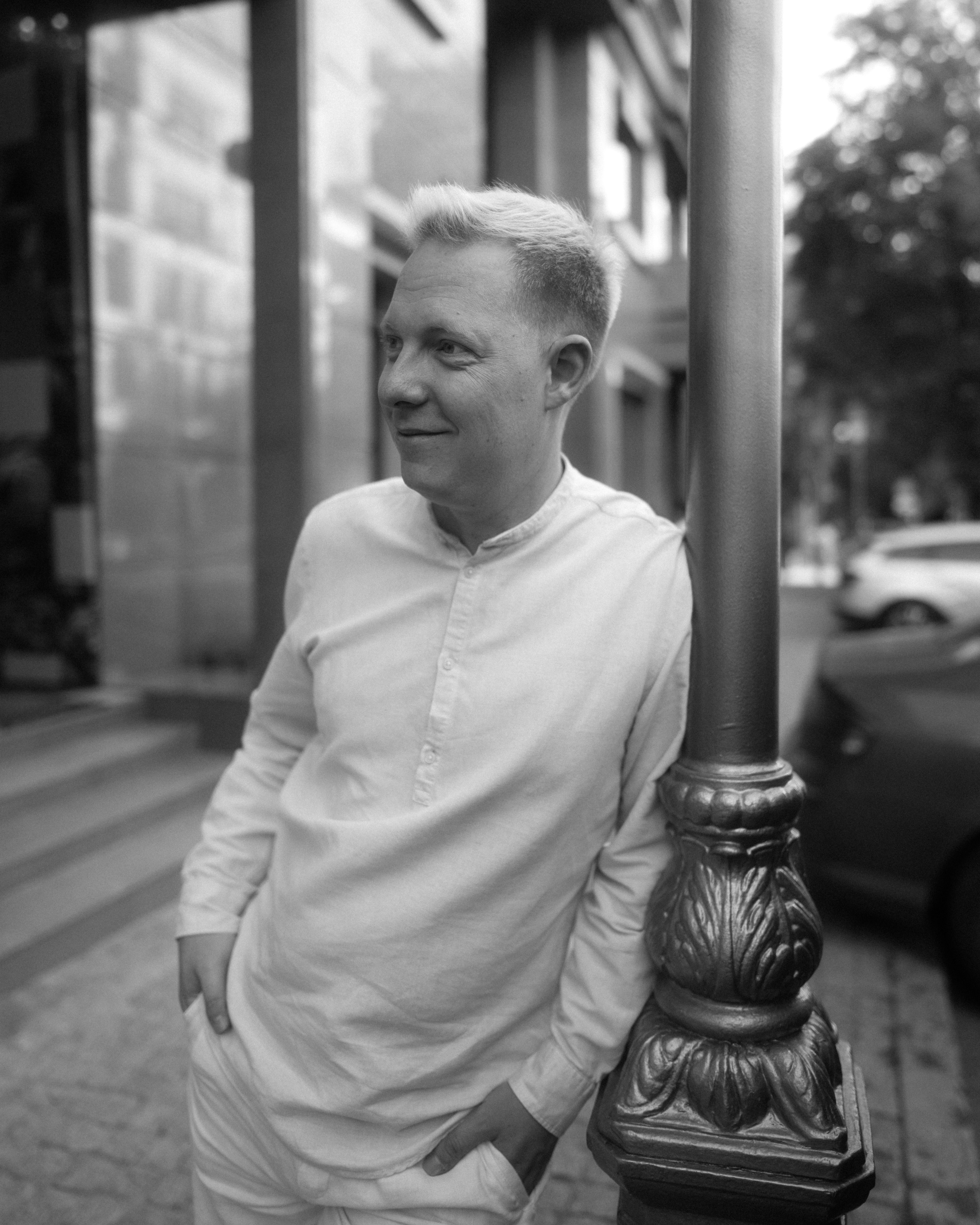 Мужская портретная уличная фотосессия - Антон Аванзато