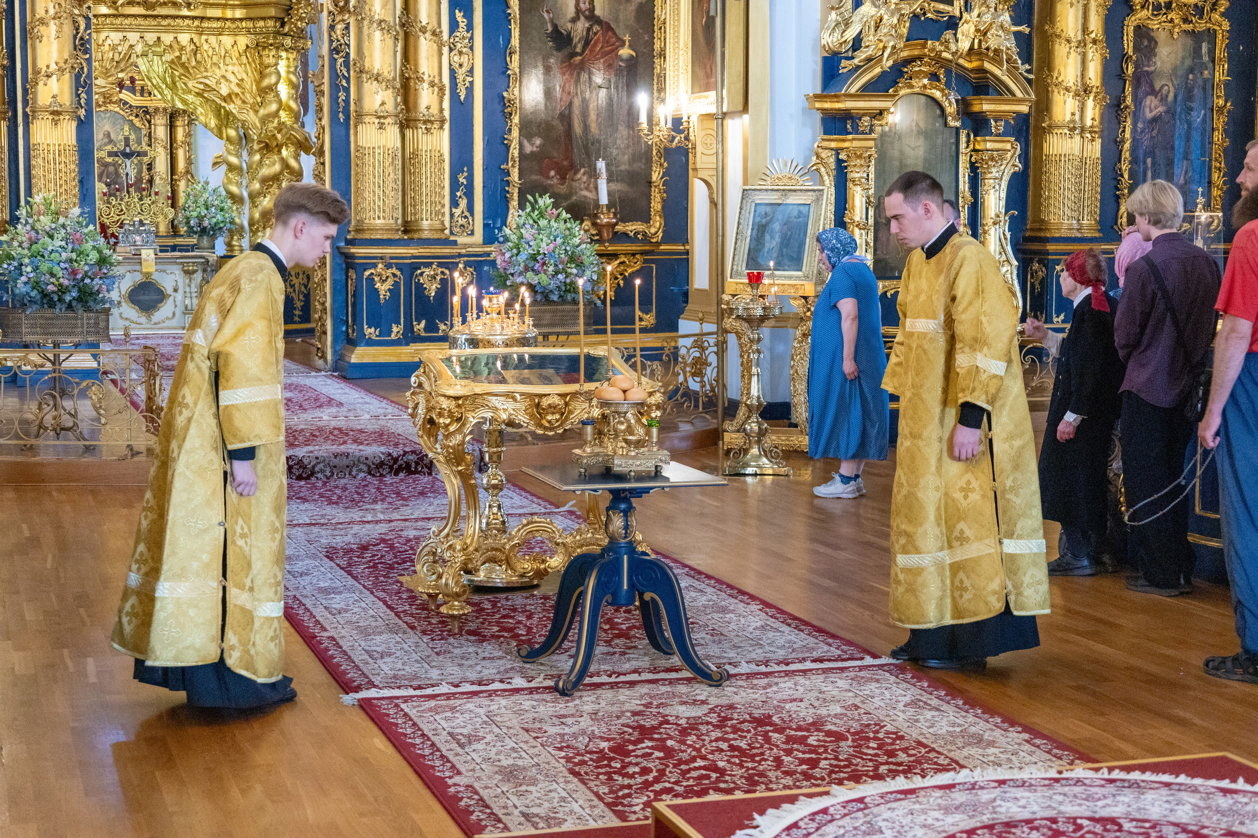 СЛАВНЫХ И ВСЕХВАЛЬНЫХ ПЕРВОВЕРХОВНЫХ АПОСТОЛОВ ПЕТРА И ПАВЛА. НИКОЛО-БОГОЯВЛЕНСКИЙ МОРСКОЙ СОБОР