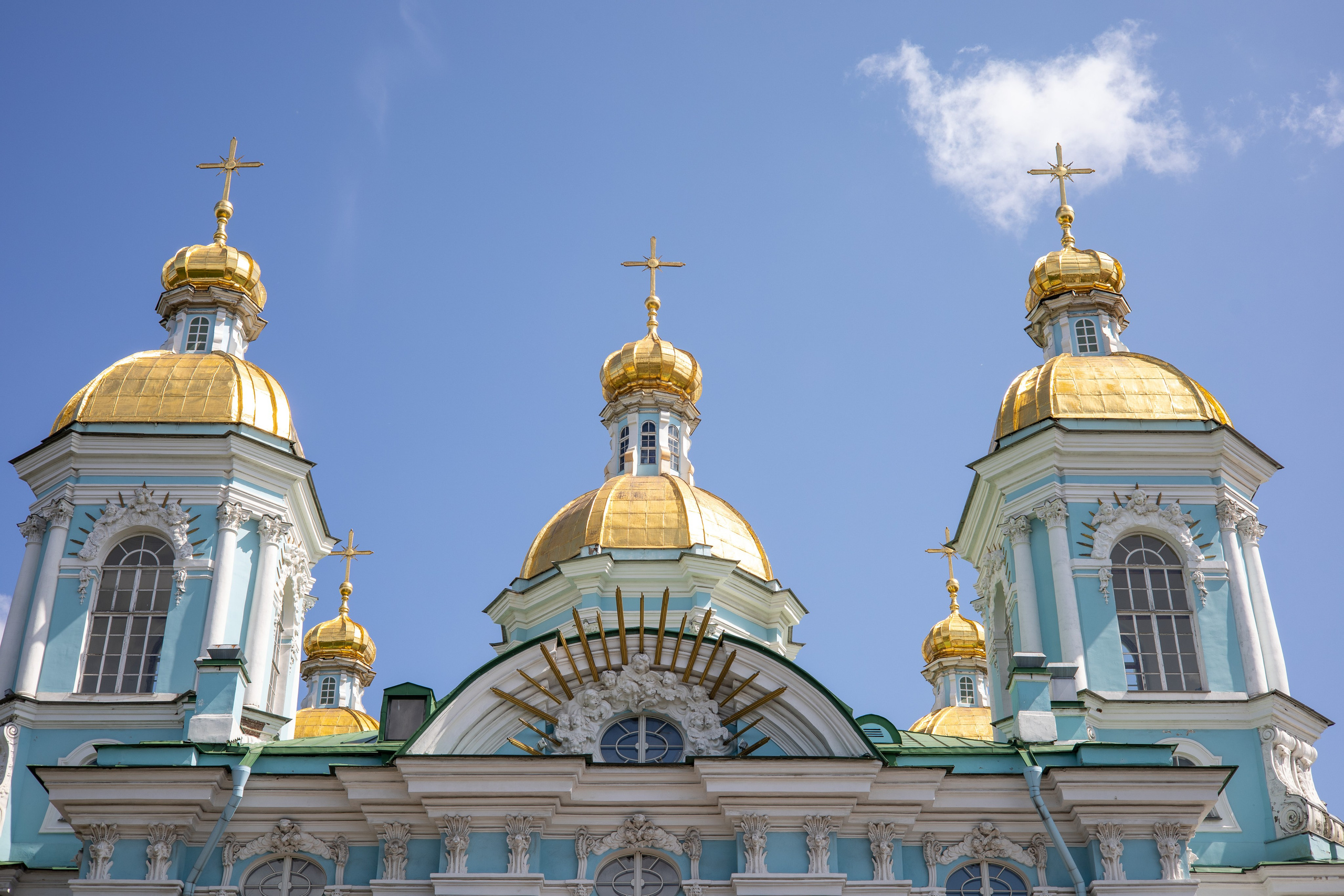 НЕДЕЛЯ 2-Я ПО ПЯТИДЕСЯТНИЦЕ. ВСЕХ СВЯТЫХ, В ЗЕМЛЕ РУССКОЙ ПРОСИЯВШИХ. НИКОЛО-БОГОЯВЛЕНСКИЙ МОРСКОЙ СОБОР