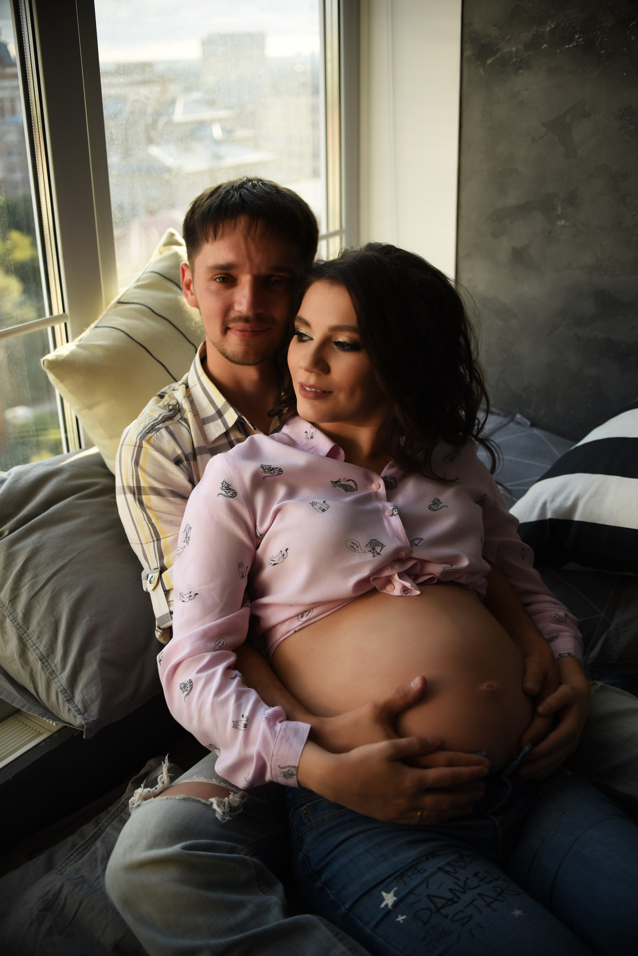 Фотосессия беременности студийная съемка. Свадебный, семейный, детский, контент фотограф в Омске Максим Ильин