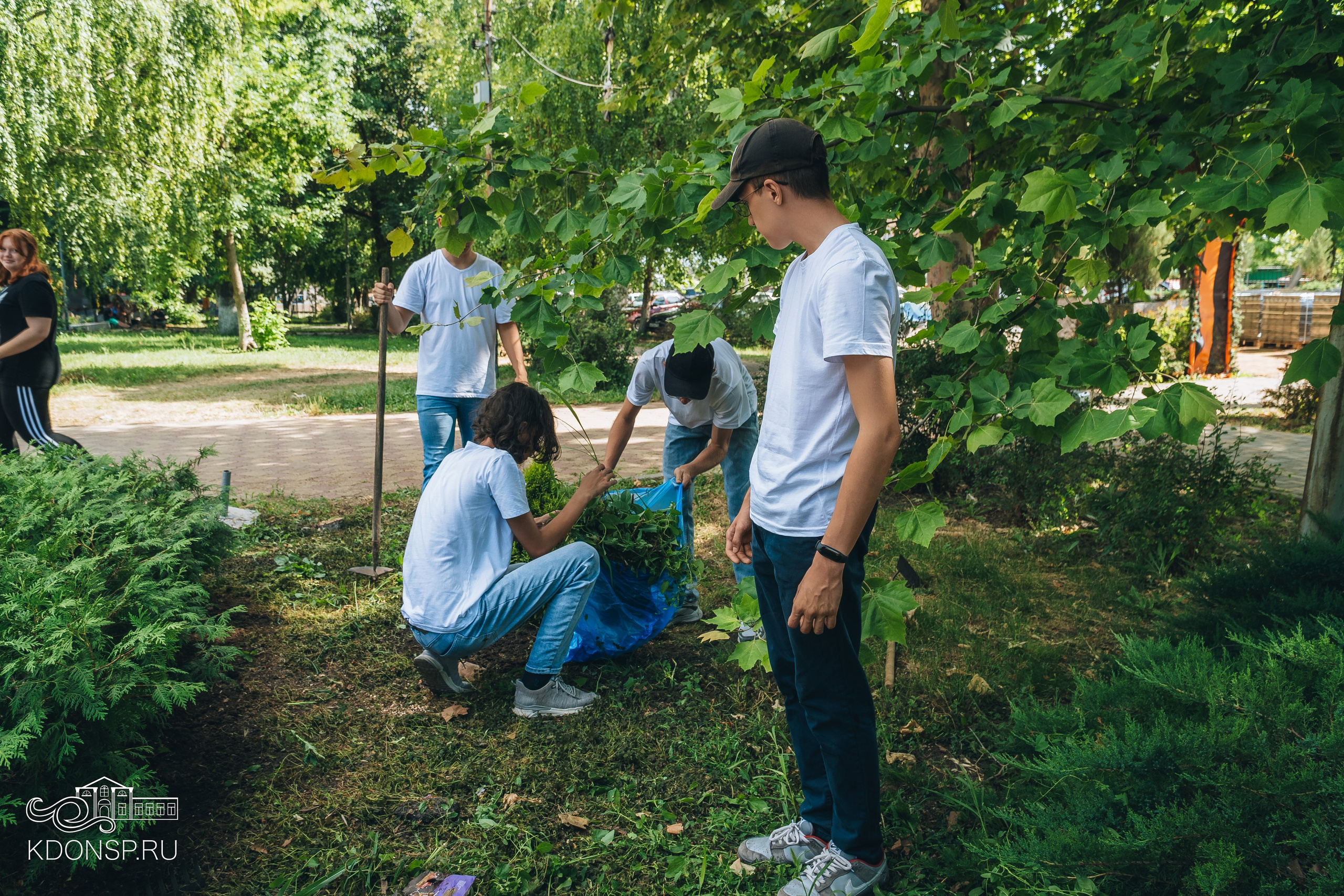 «Сад Памяти». Новотитаровский Дом культуры