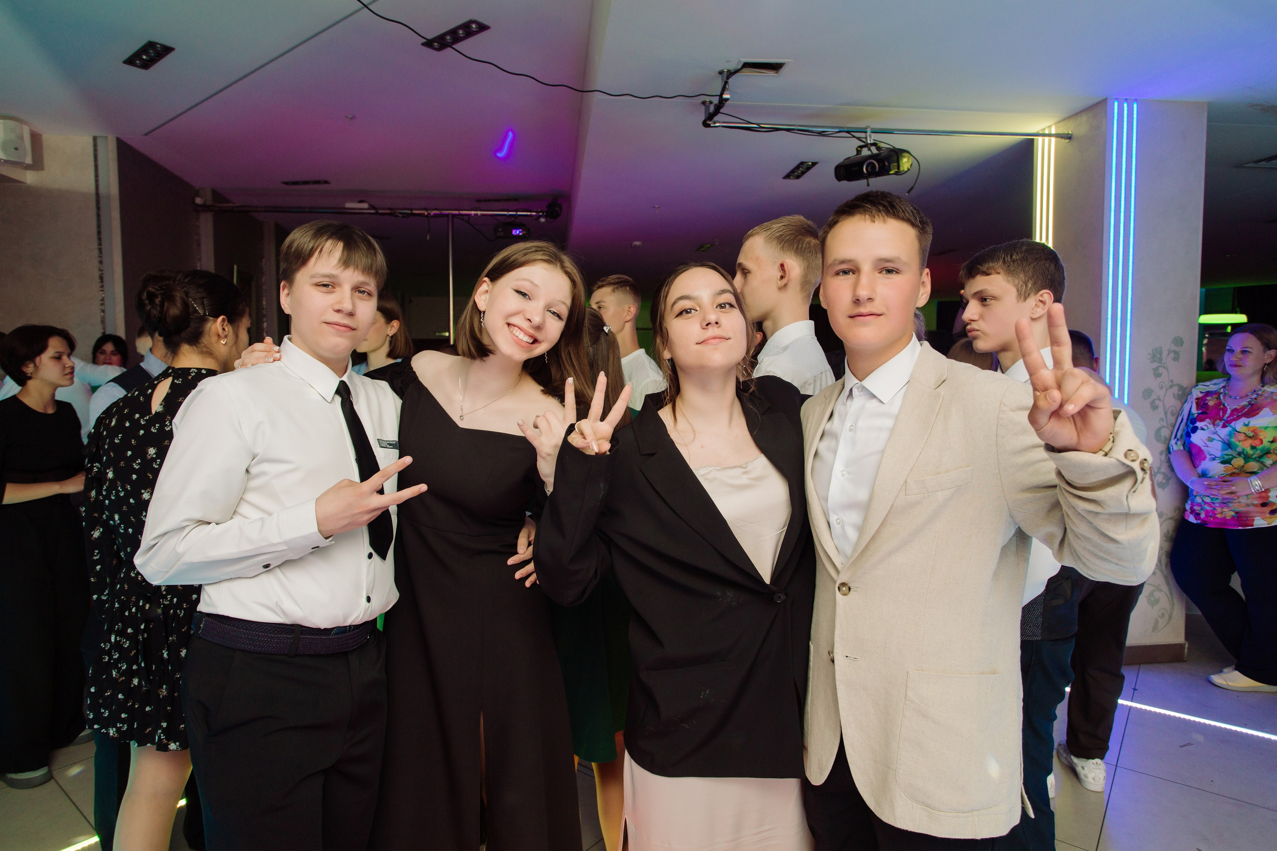 Выпускные старшая школа. Фотограф Южно-Сахалинск