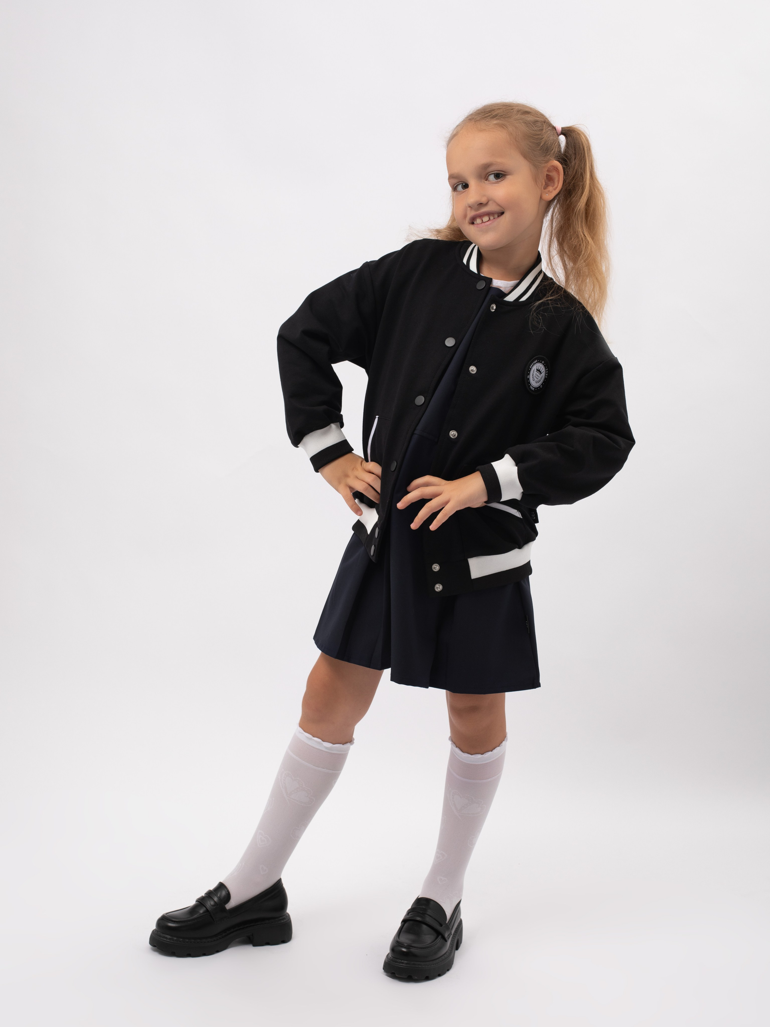 Школьная одежда. Фотостудия предметной и модельной съёмки для маркетплейсов