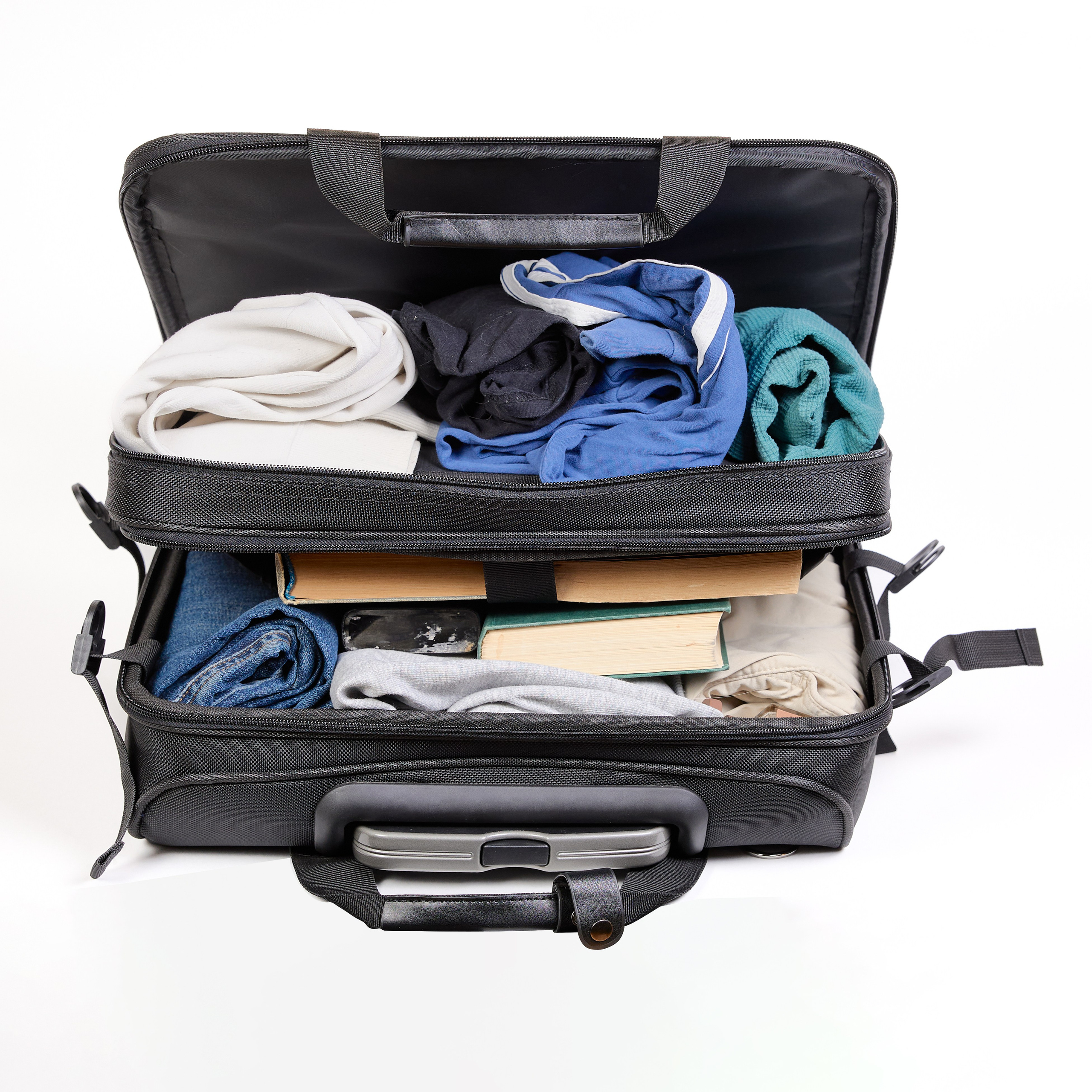 Чемодан «Voyage Core». Предметный и репортажный фотограф Алексей Кротов