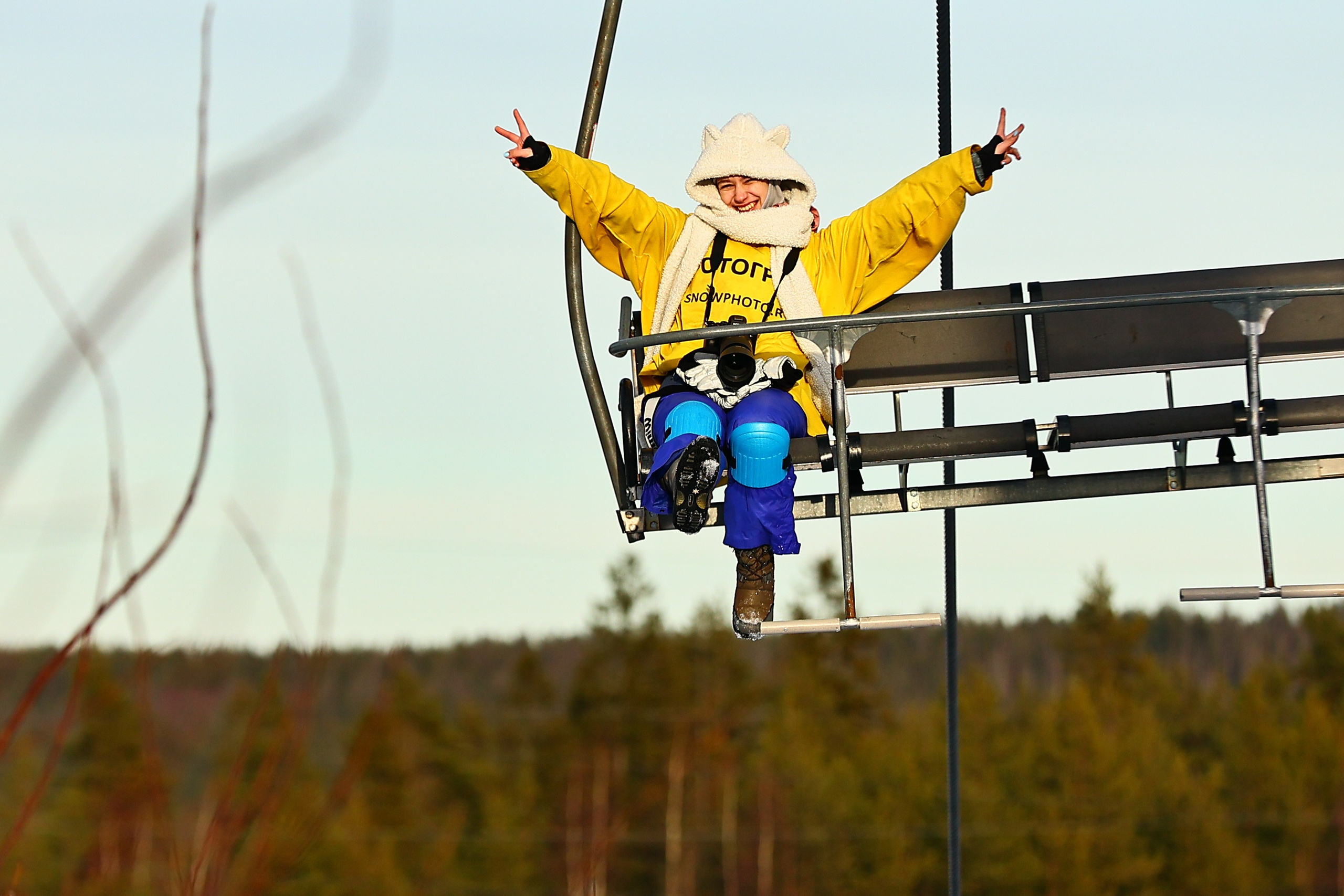Найди себя на фото склона Степаново! | Запечатлей эмоции катания на Игоре | Ищи свои крутые спуски Волен | Профессиональные фото вашей зимы | Моменты счастья на лыжах – скачай фото | Фотосессия на трассе Степаново | Ваши лучшие кадры с Игоры здесь | Где посмотреть фото с Волен сегодня? | Галерея ярких горнолыжных фото | Сохрани воспоминания: фото со спуска #snowphoto #найди_себя_на_склоне #лыжные_эмоции #Степаново #Игора #Волен #зимние_впечатления #горнолыжка #фото_с_курорта #скачать_фото