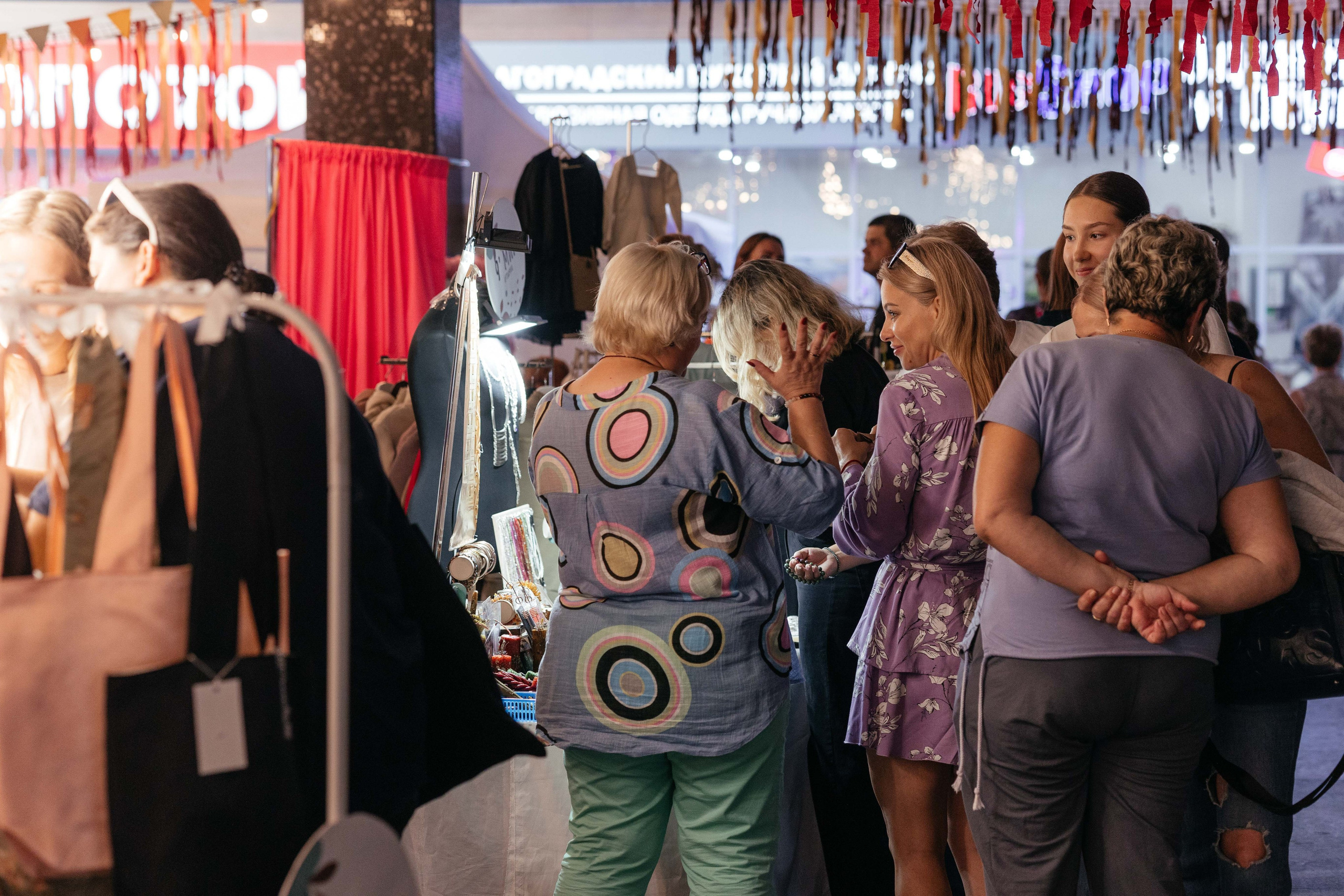 Ярмарка Омаркет. Фотограф Крохин Олег