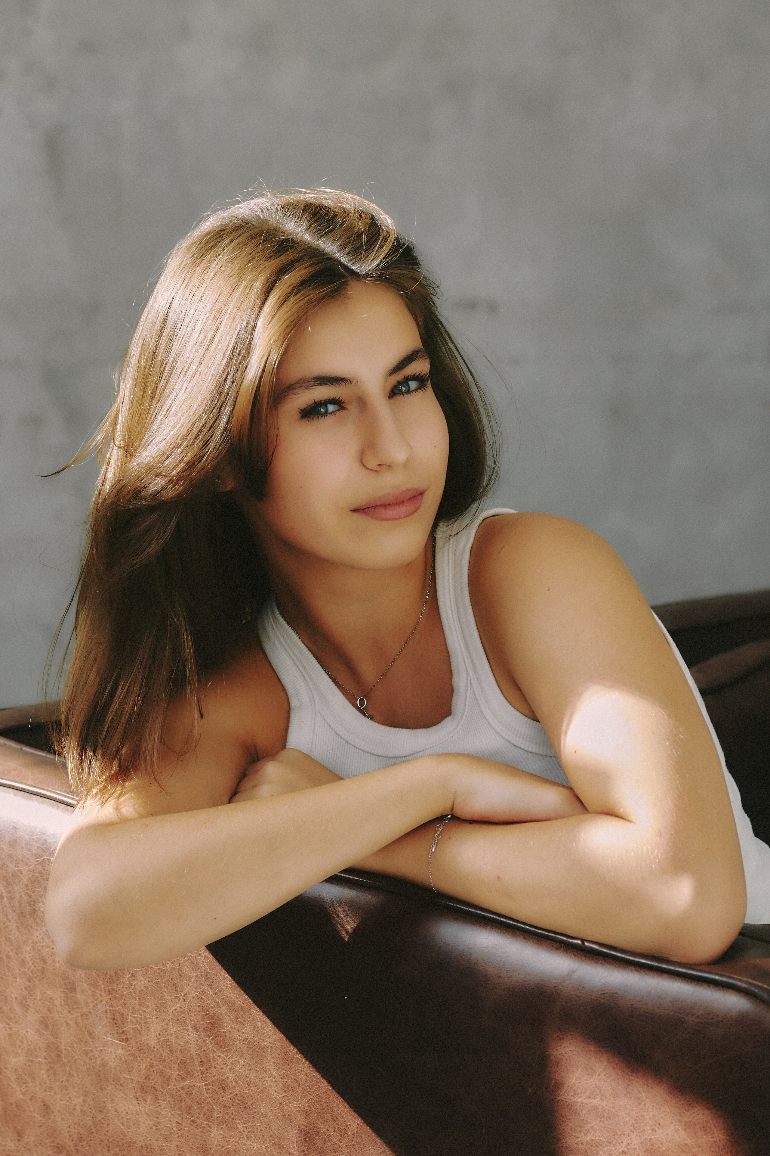 Студийная съемка (base). Ph | Tyumen