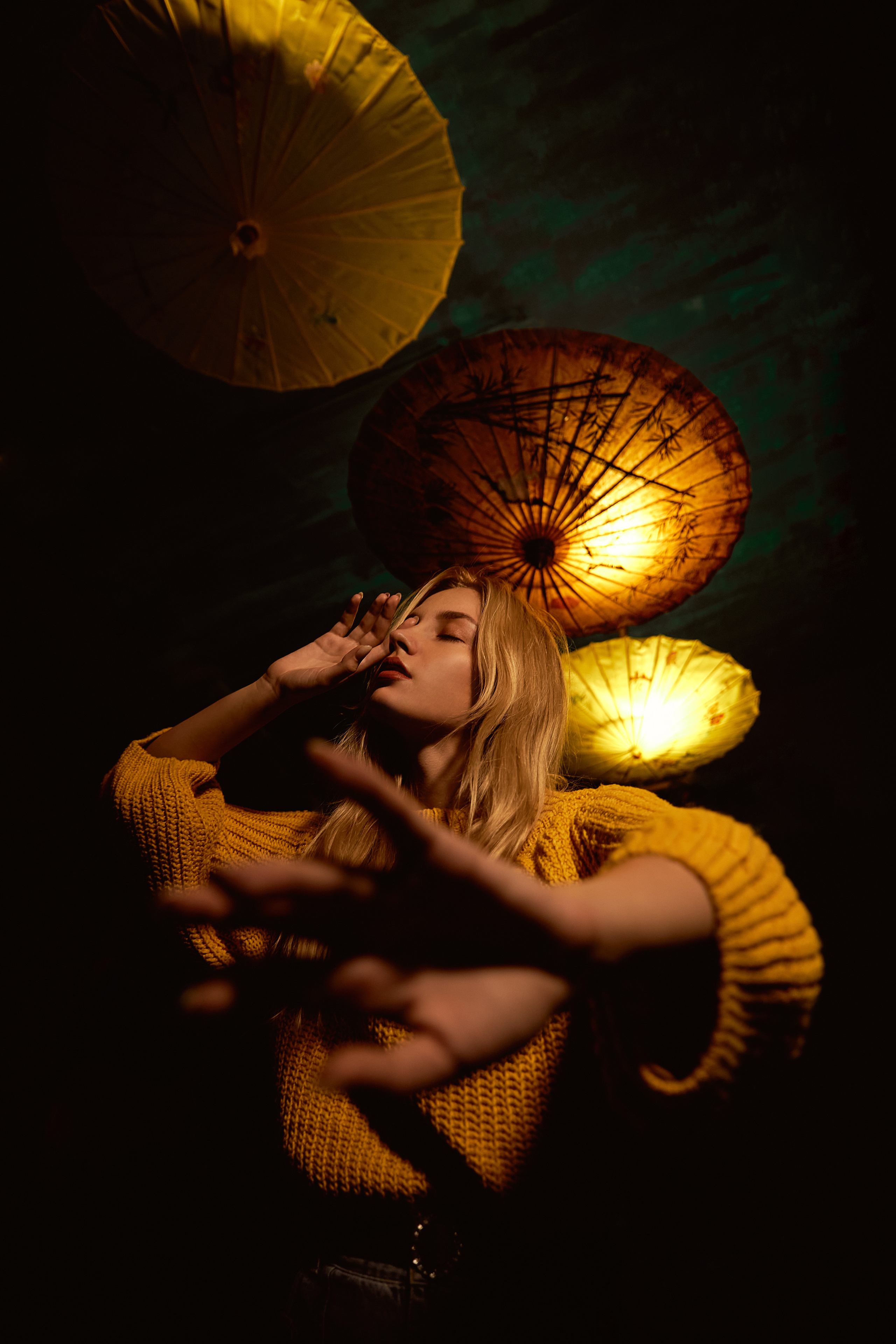 Студийная съемка. Саша Лампочкин. Портретный фотограф в Москве