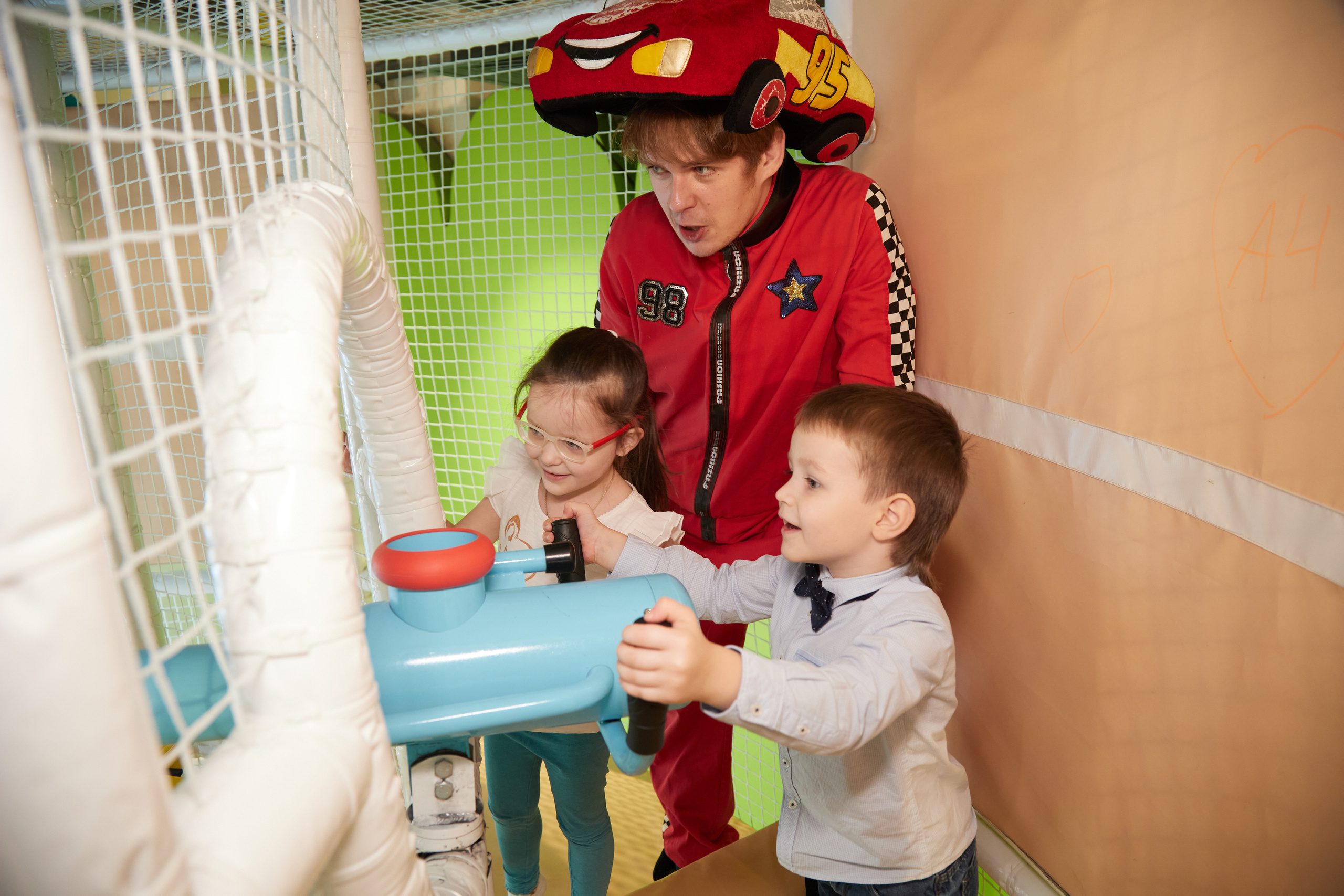Дни рождения и праздники. Саша Лампочкин. Портретный фотограф в Москве