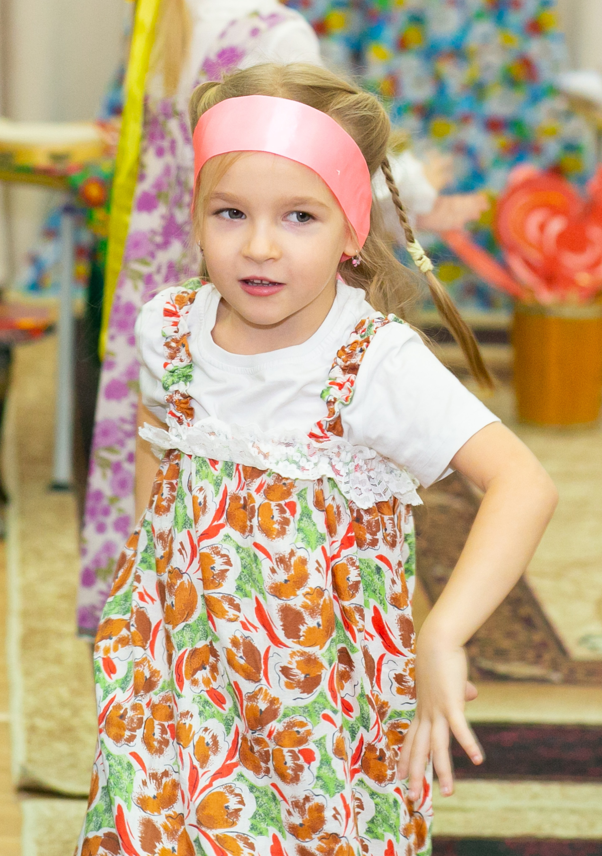 Выпускные и Утренники. Фотограф новорожденных и семейный фотограф НСО г. Бердск Марина Львова