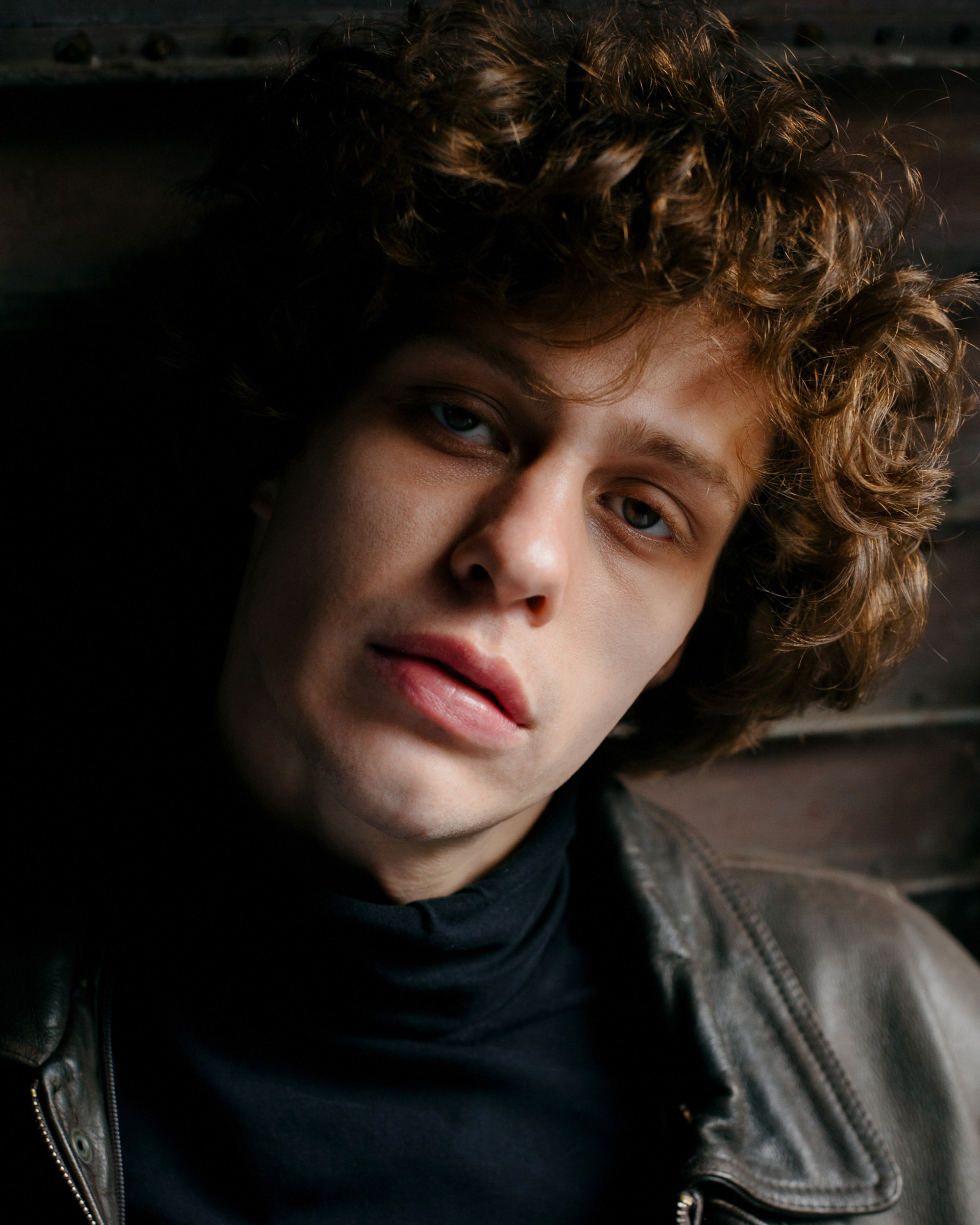 Рауль. Портретная фотография в Майкопе — CINEMACHINE