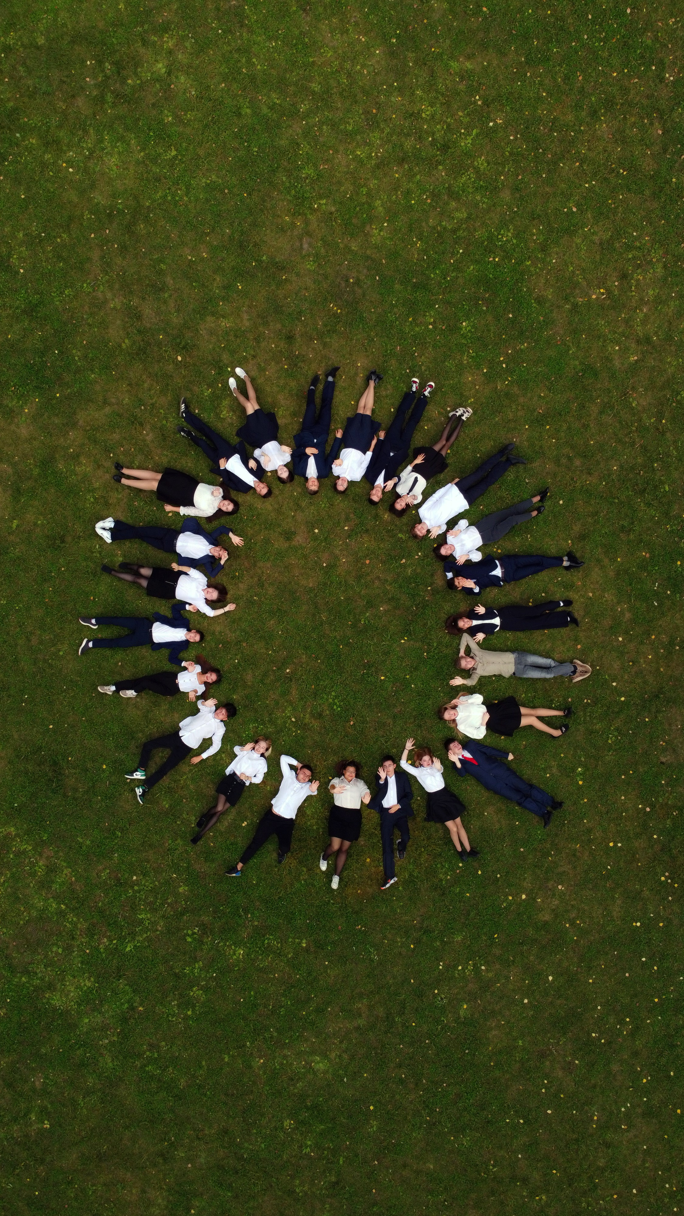 11 класс. Фотограф — МАРИЯ МЕДВЕДЕВА