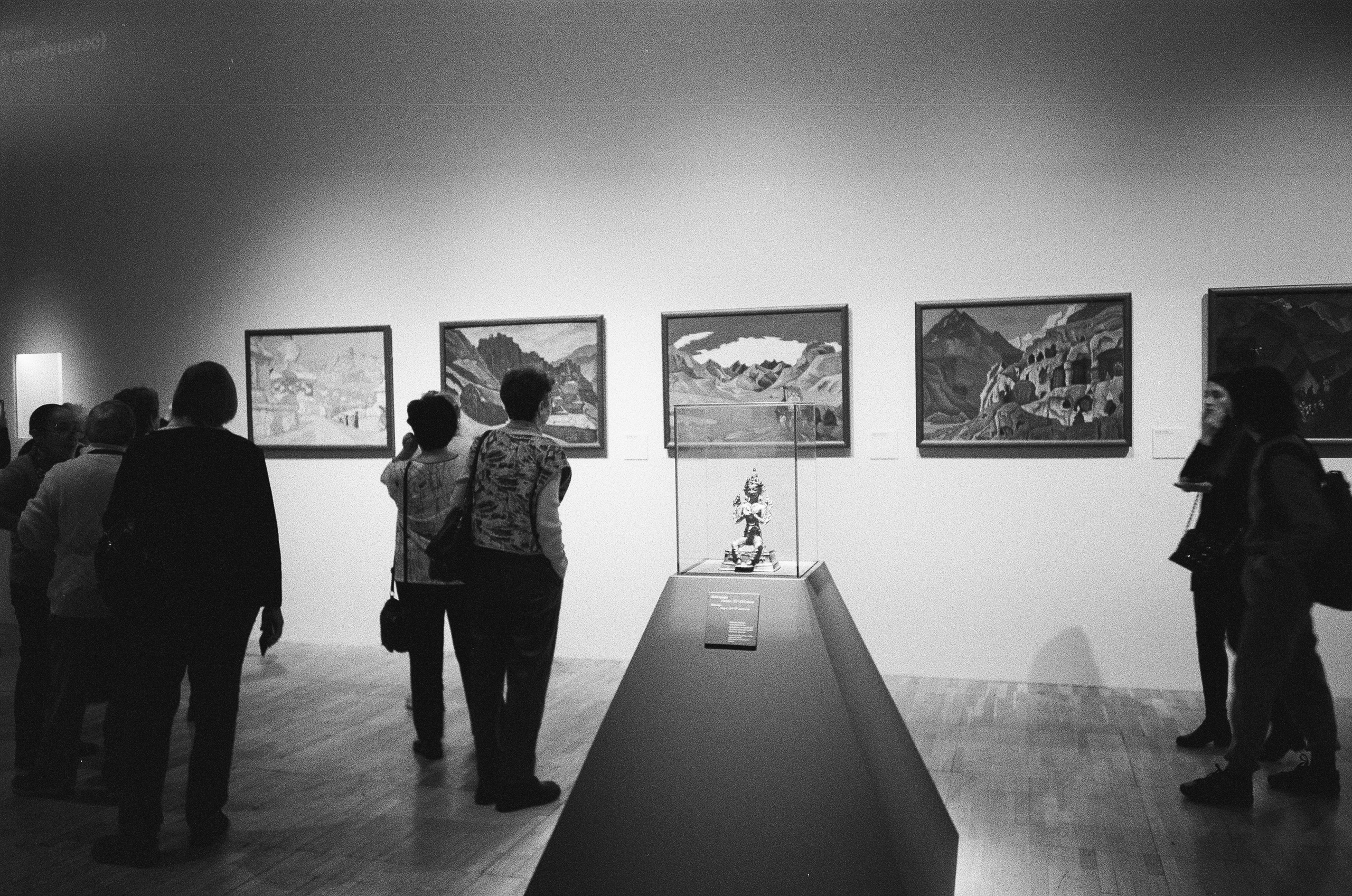 Культурный ноябрь: русский импрессионизм, ансамбль Моисеева и Рерих. Фотограф-документалист Мария Осокина