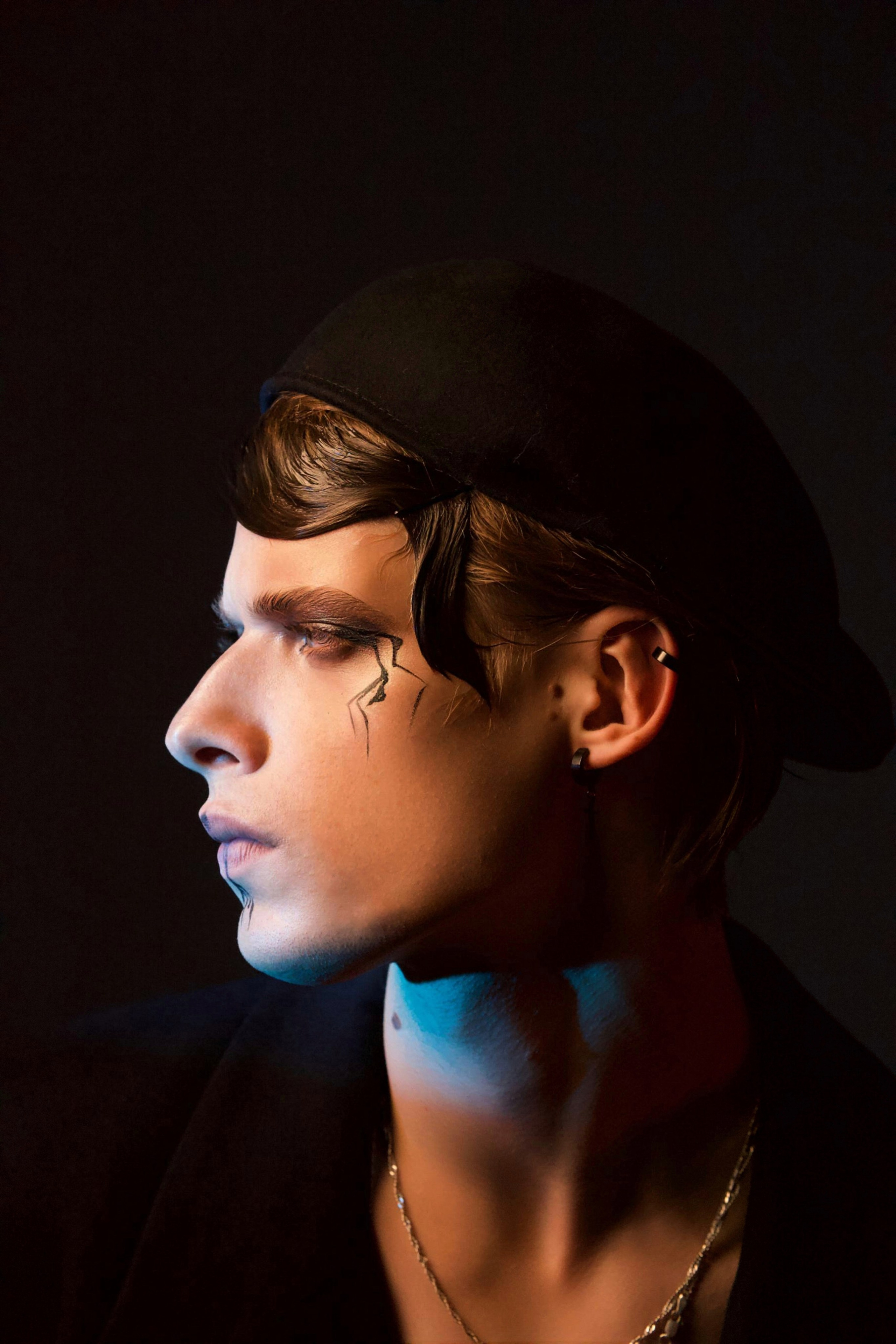 Артём. Женский фотограф в Москве Уварова Анастасия