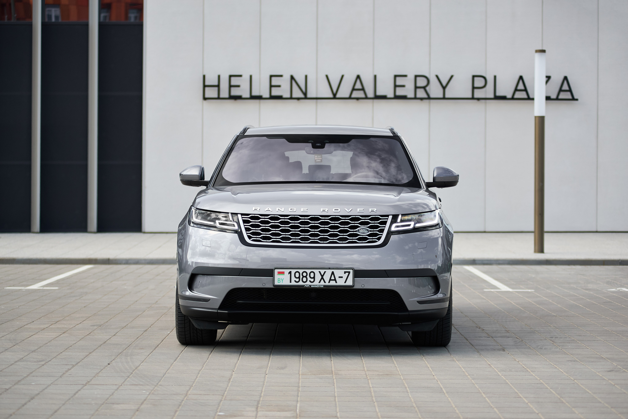 Range Rover Vilar. Автомобильный и интерьерный фотограф в Минске Александр Тагаев