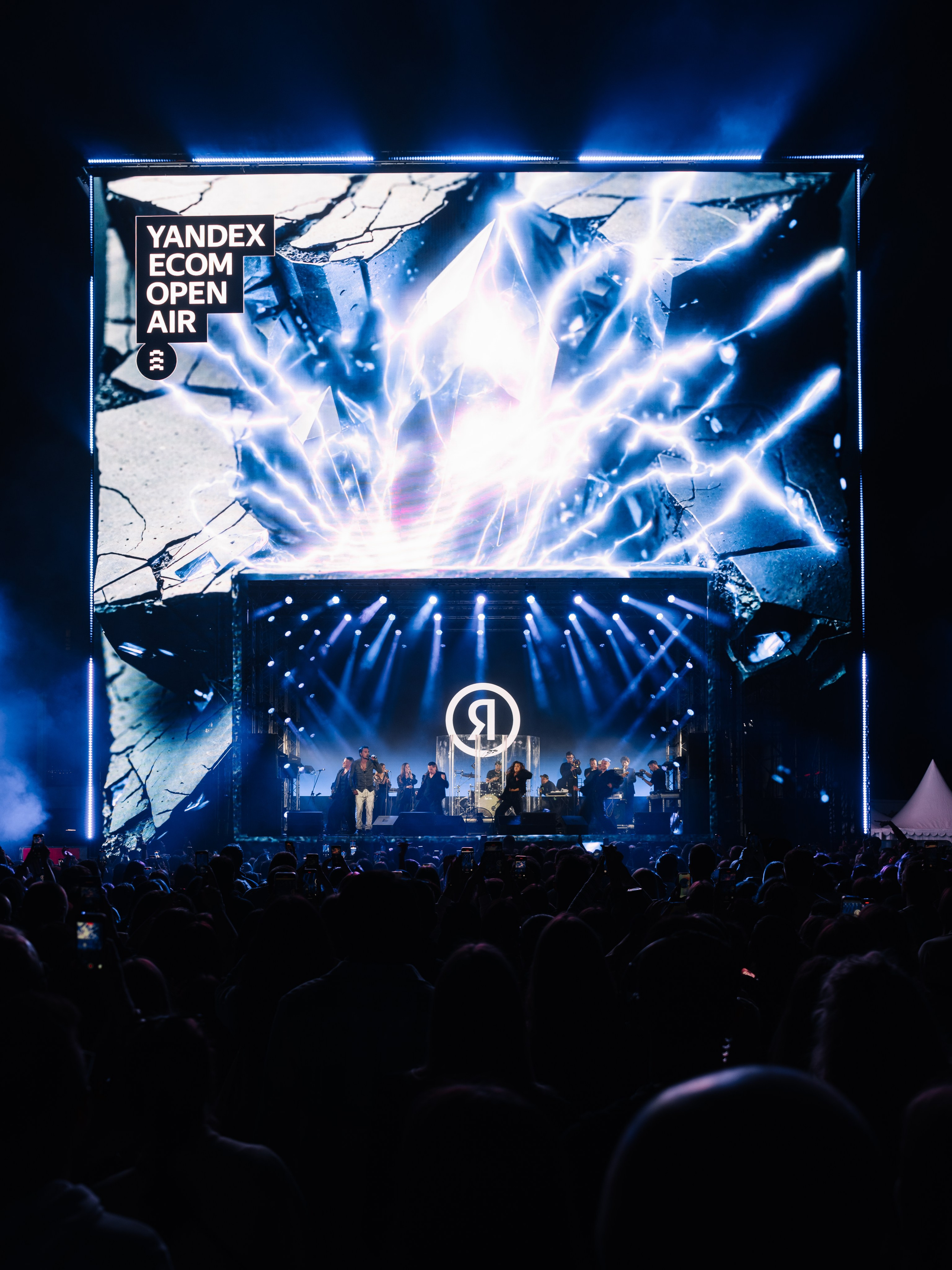 YANDEX ECOM STAGE, FORMATE. @tomrus: Рустам Шагиморданов — фотограф